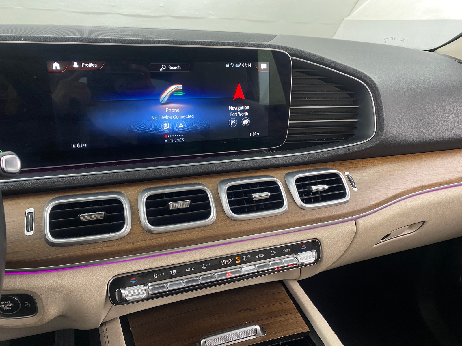 Thumbnail: 2022 Mercedes-Benz GLE - 3