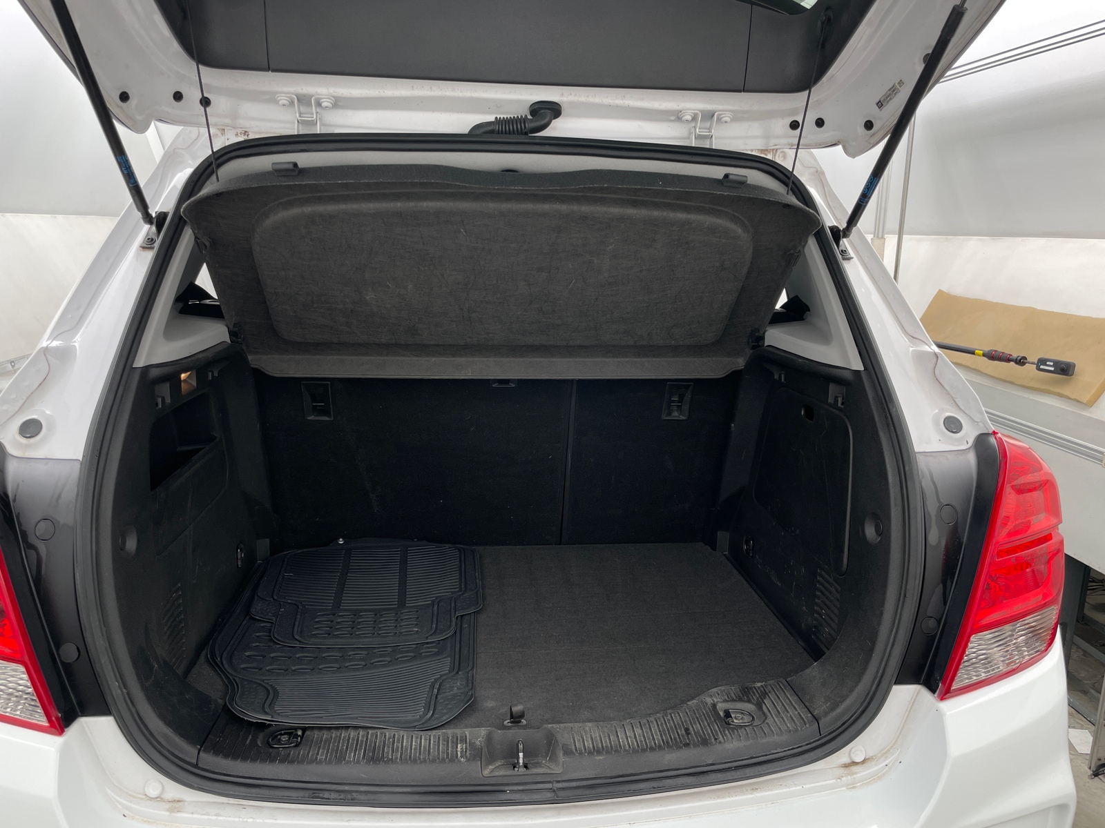 Thumbnail: 2019 Chevrolet Trax - 7