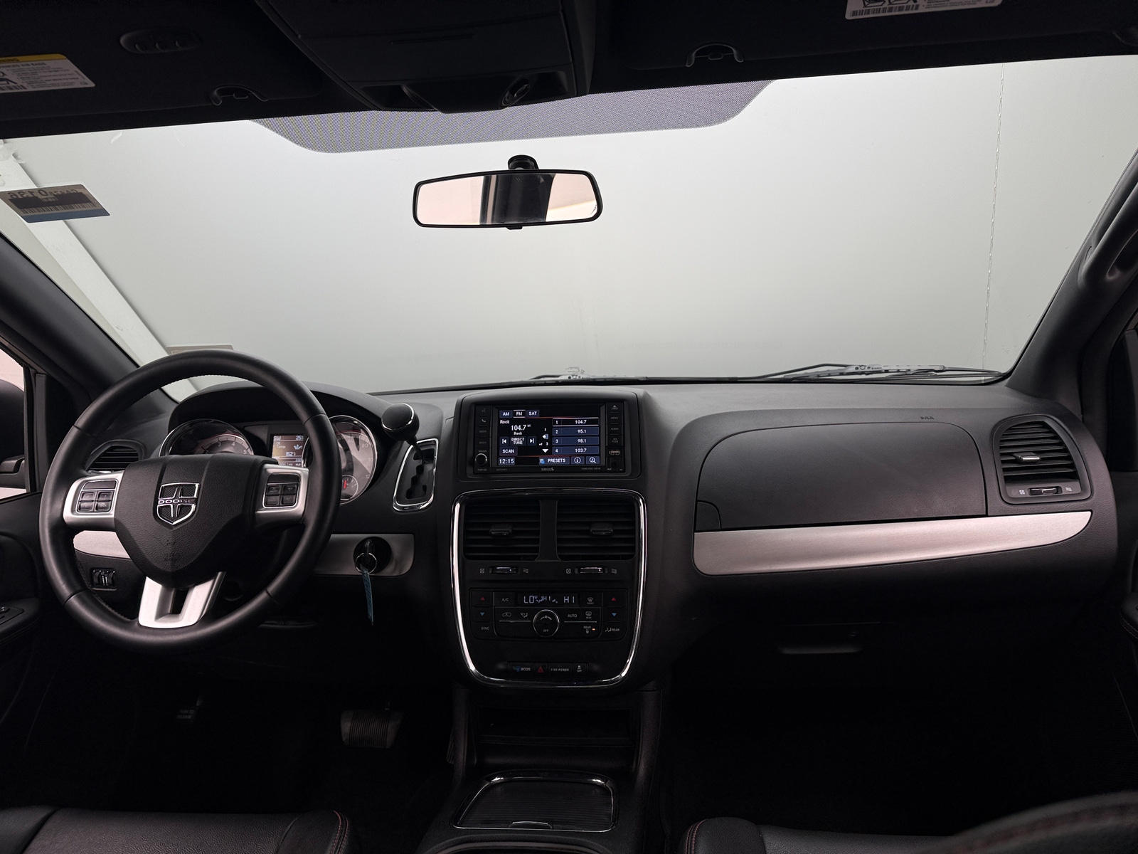 Thumbnail: 2014 Dodge Grand Caravan - 2