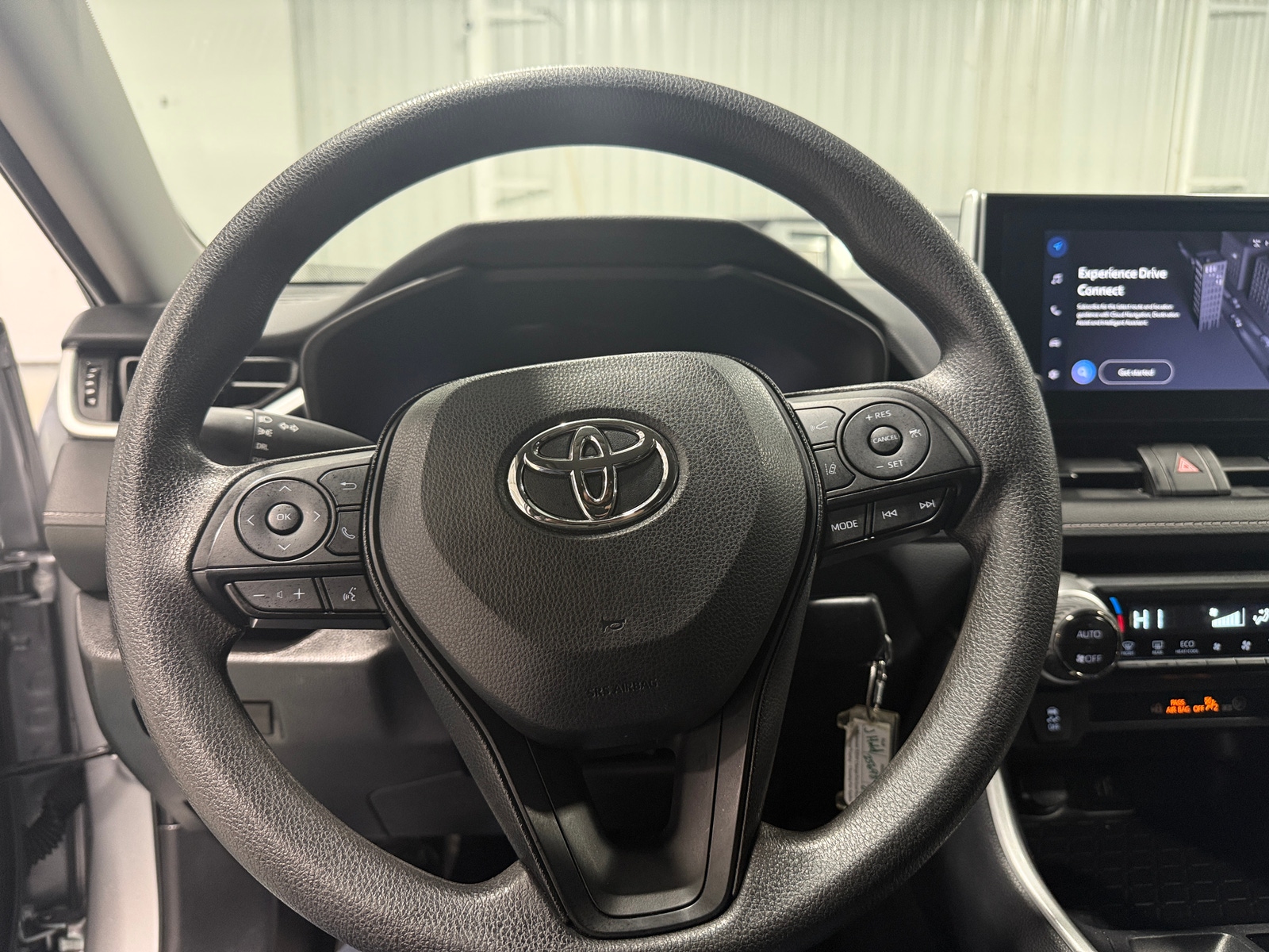 Thumbnail: 2025 Toyota RAV4 - 5