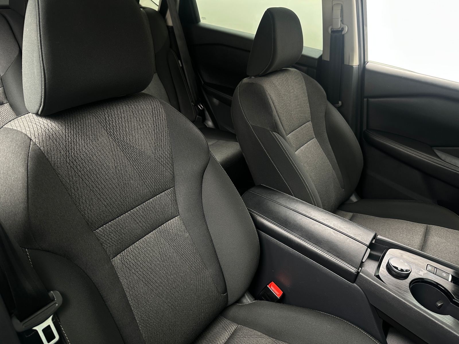 Thumbnail: 2025 Nissan Rogue - 2