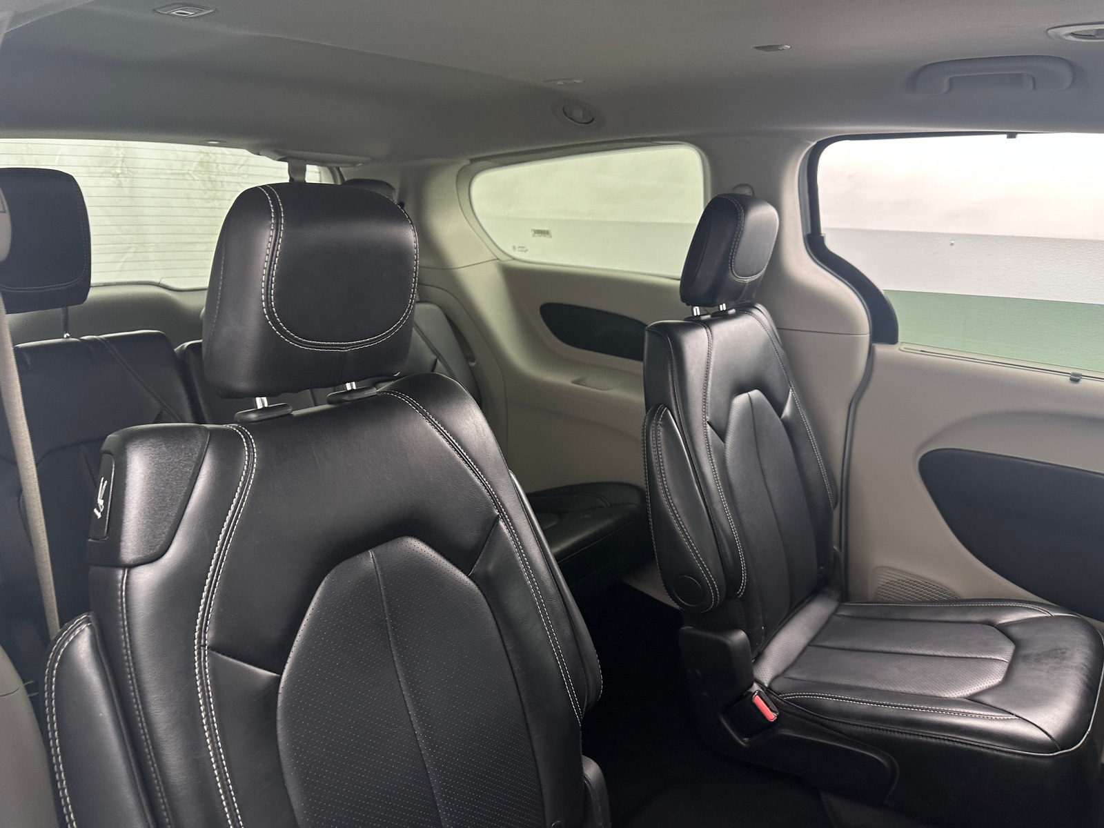 Thumbnail: 2024 Chrysler Pacifica - 5