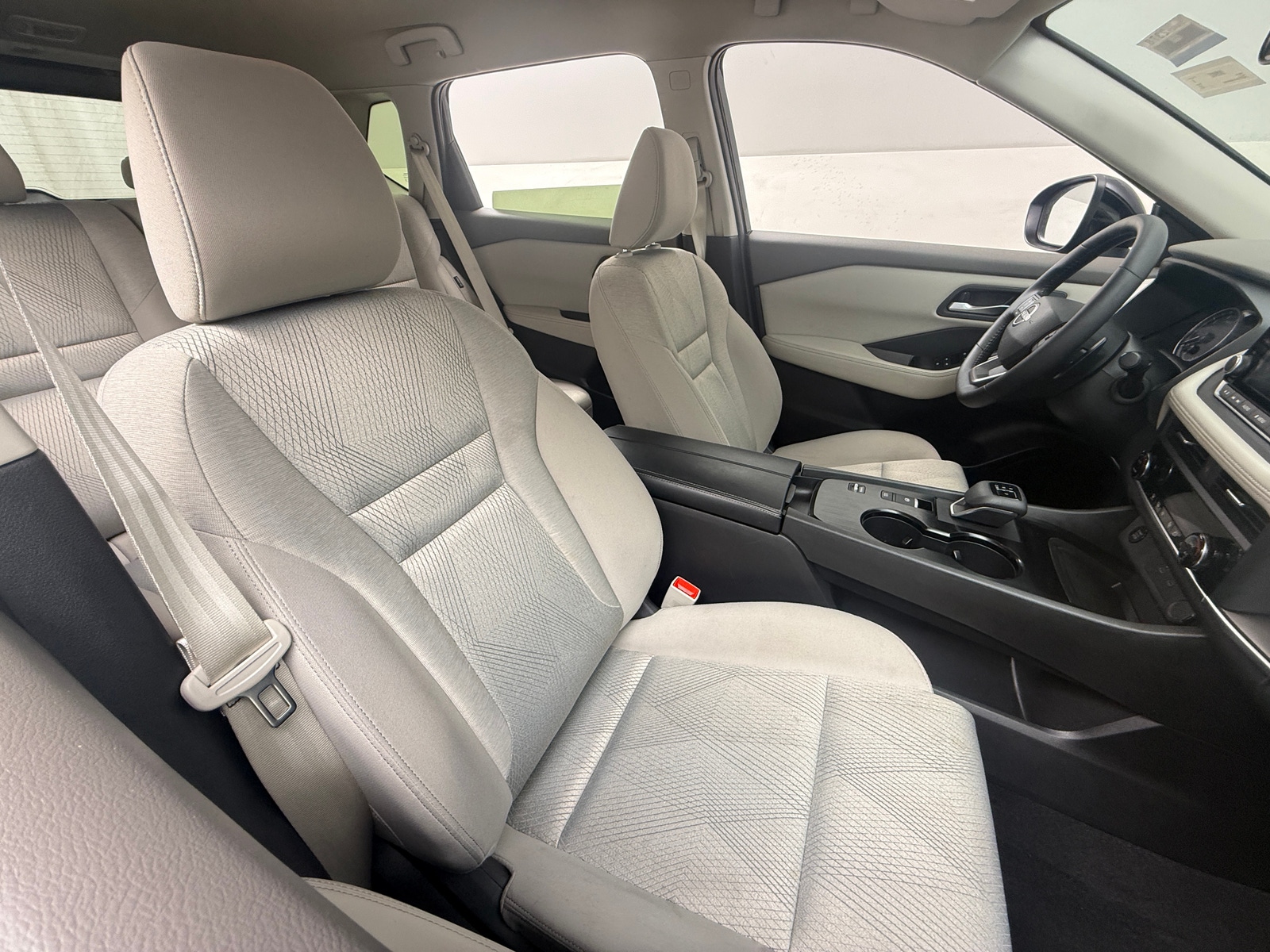 Thumbnail: 2025 Nissan Rogue - 2