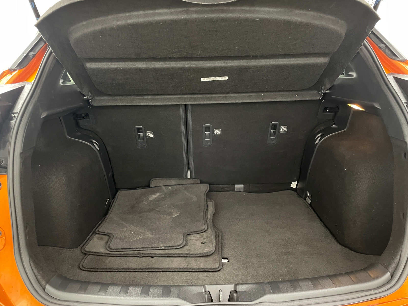 Thumbnail: 2021 Nissan Kicks - 7