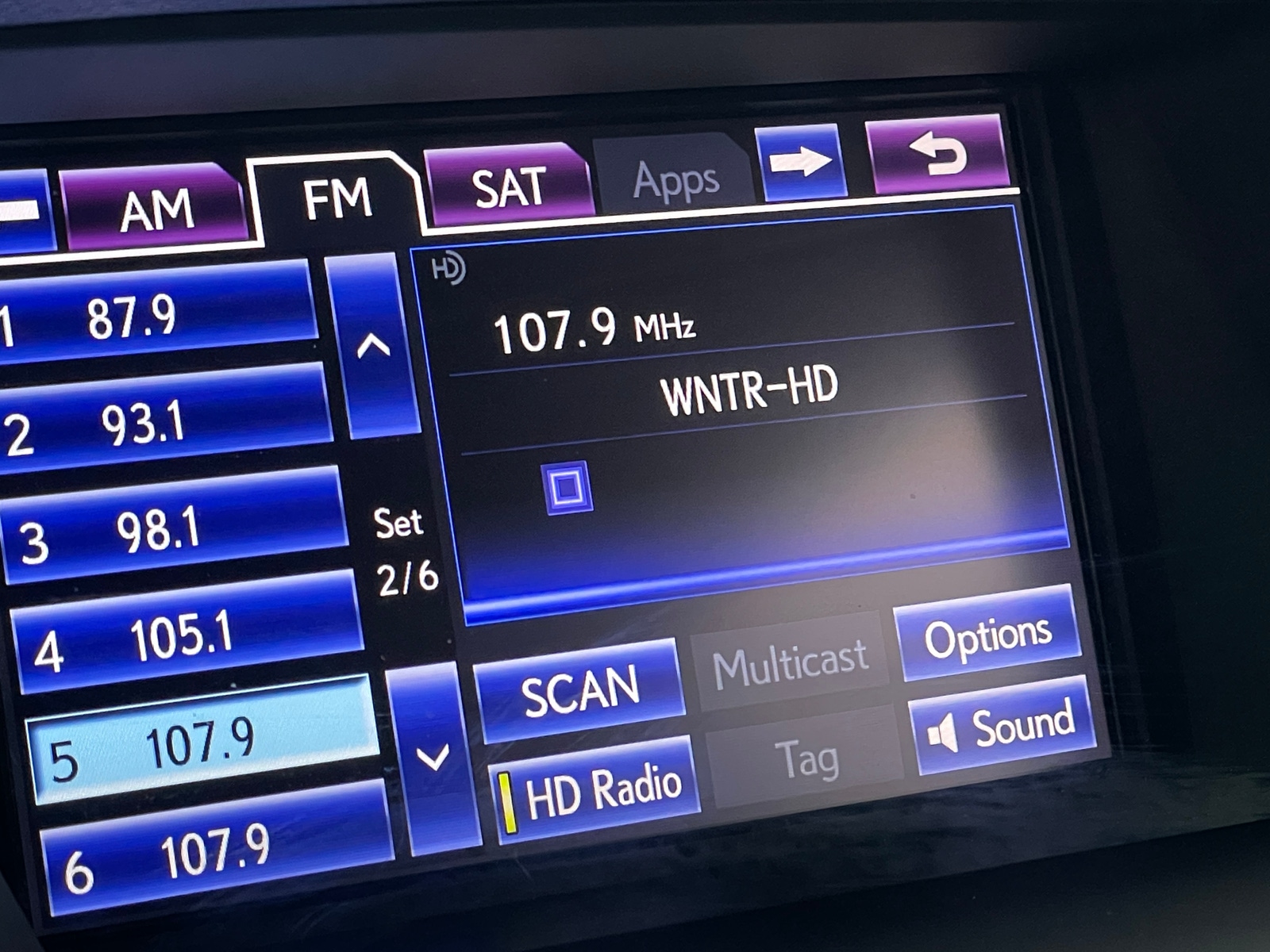 Thumbnail: 2014 Lexus RX - 4