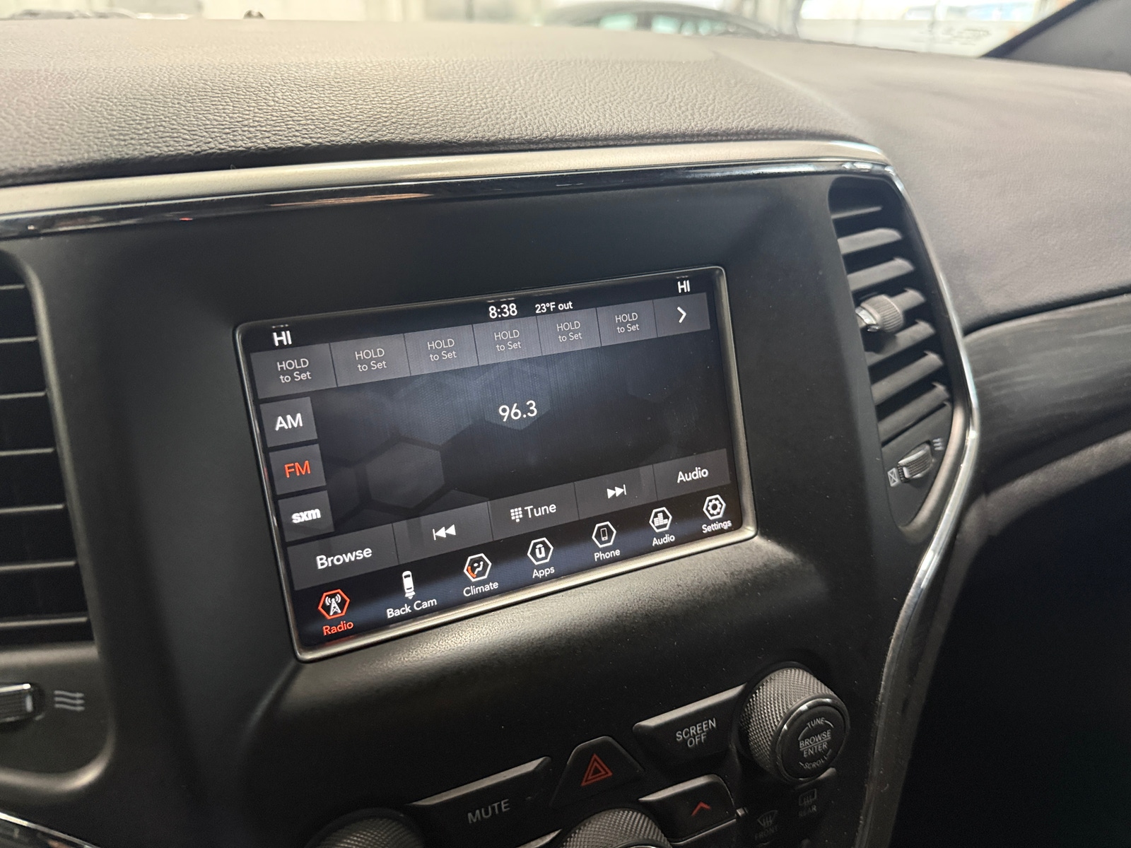 Thumbnail: 2019 Jeep Grand Cherokee - 4