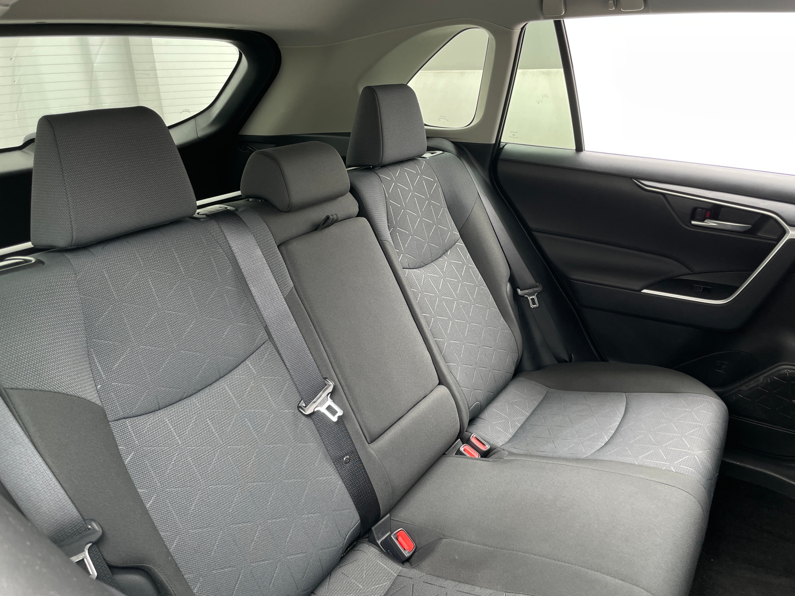 Thumbnail: 2025 Toyota RAV4 - 6