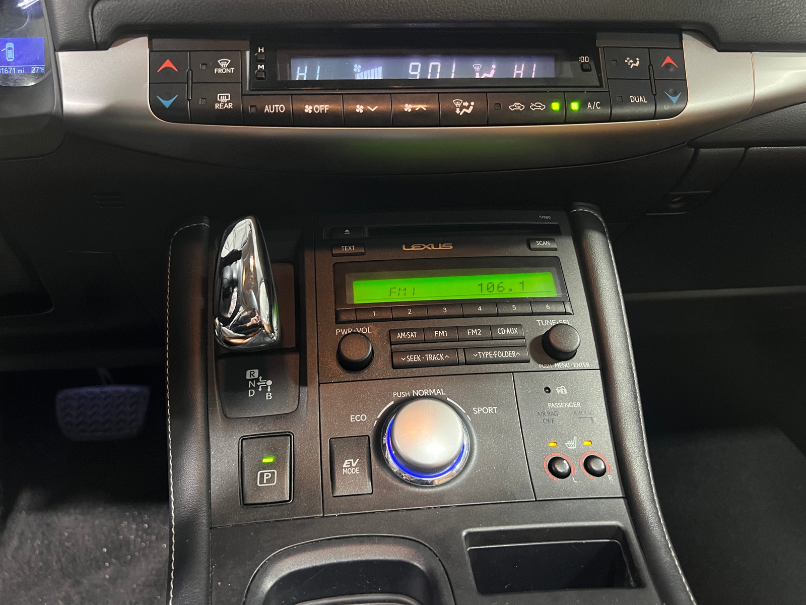 Thumbnail: 2013 Lexus CT - 3