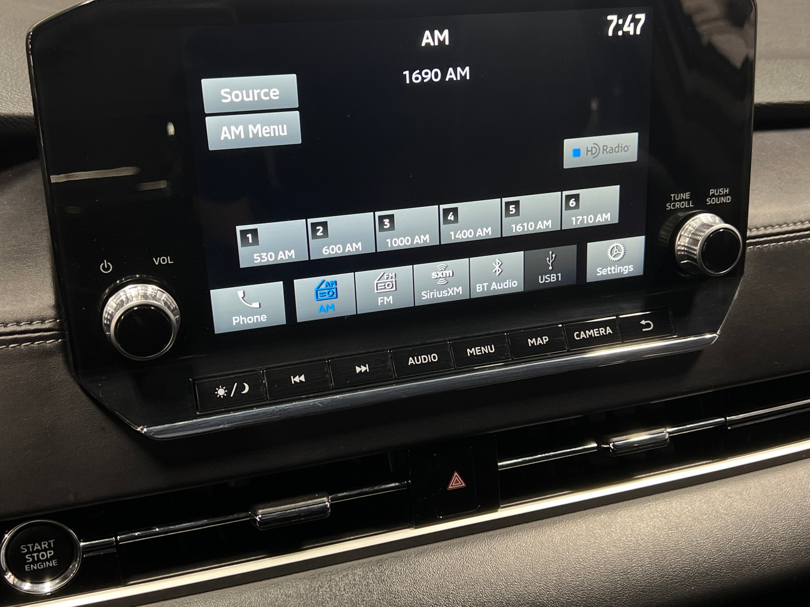 Thumbnail: 2024 Mitsubishi Outlander - 3