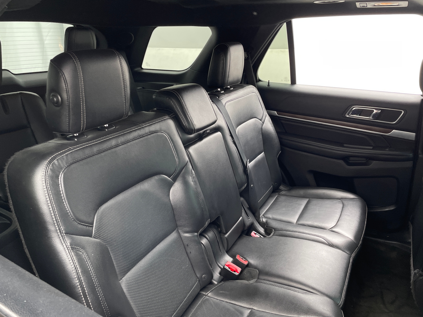 Thumbnail: 2016 Ford Explorer - 5