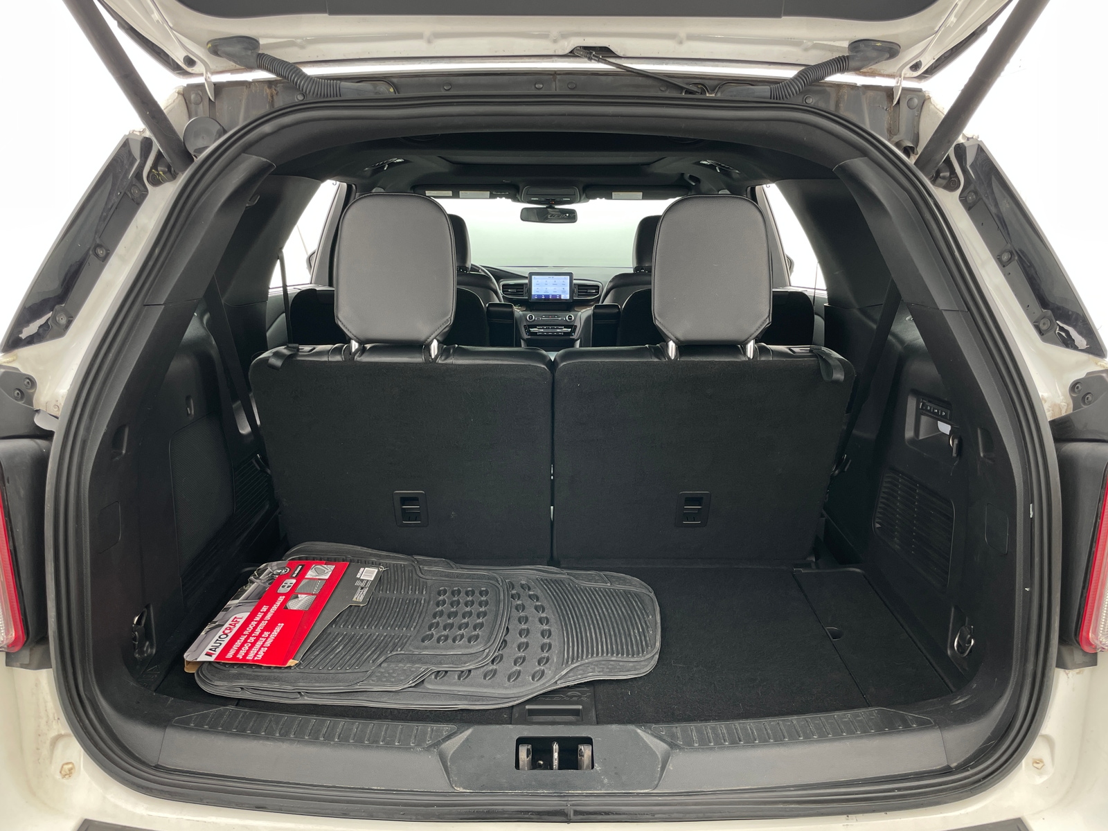 Thumbnail: 2020 Ford Explorer - 6