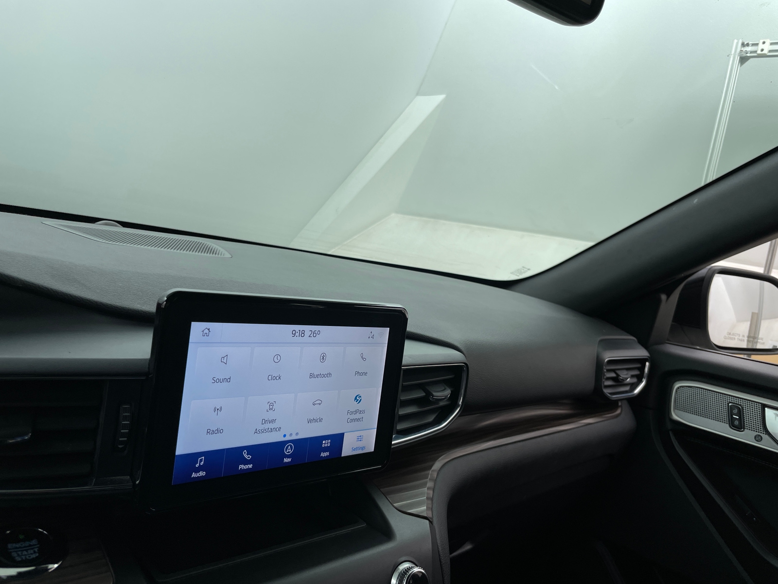 Thumbnail: 2020 Ford Explorer - 3