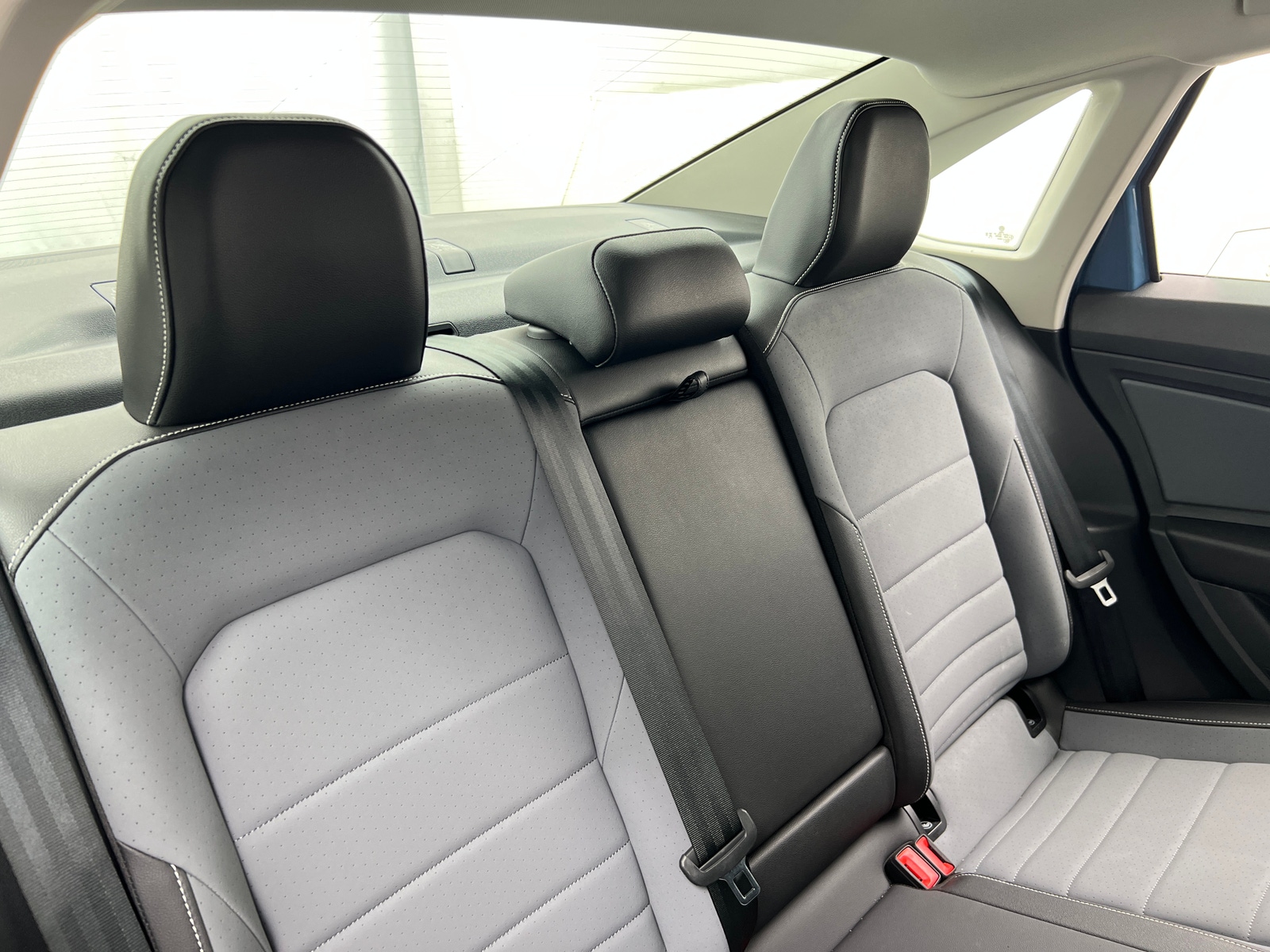 Thumbnail: 2025 Volkswagen Jetta - 5