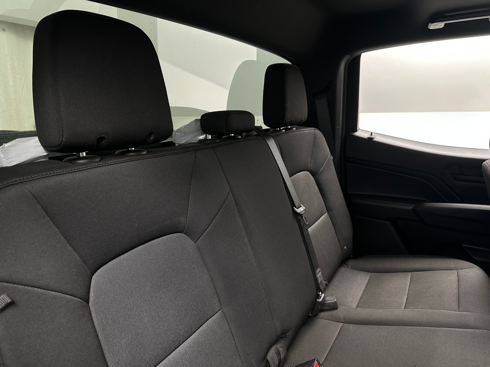 Thumbnail: 2023 Chevrolet Colorado - 6