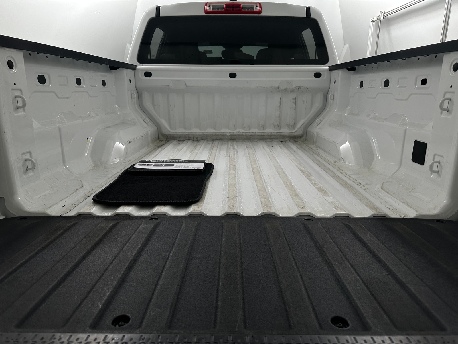 Thumbnail: 2023 Chevrolet Colorado - 7