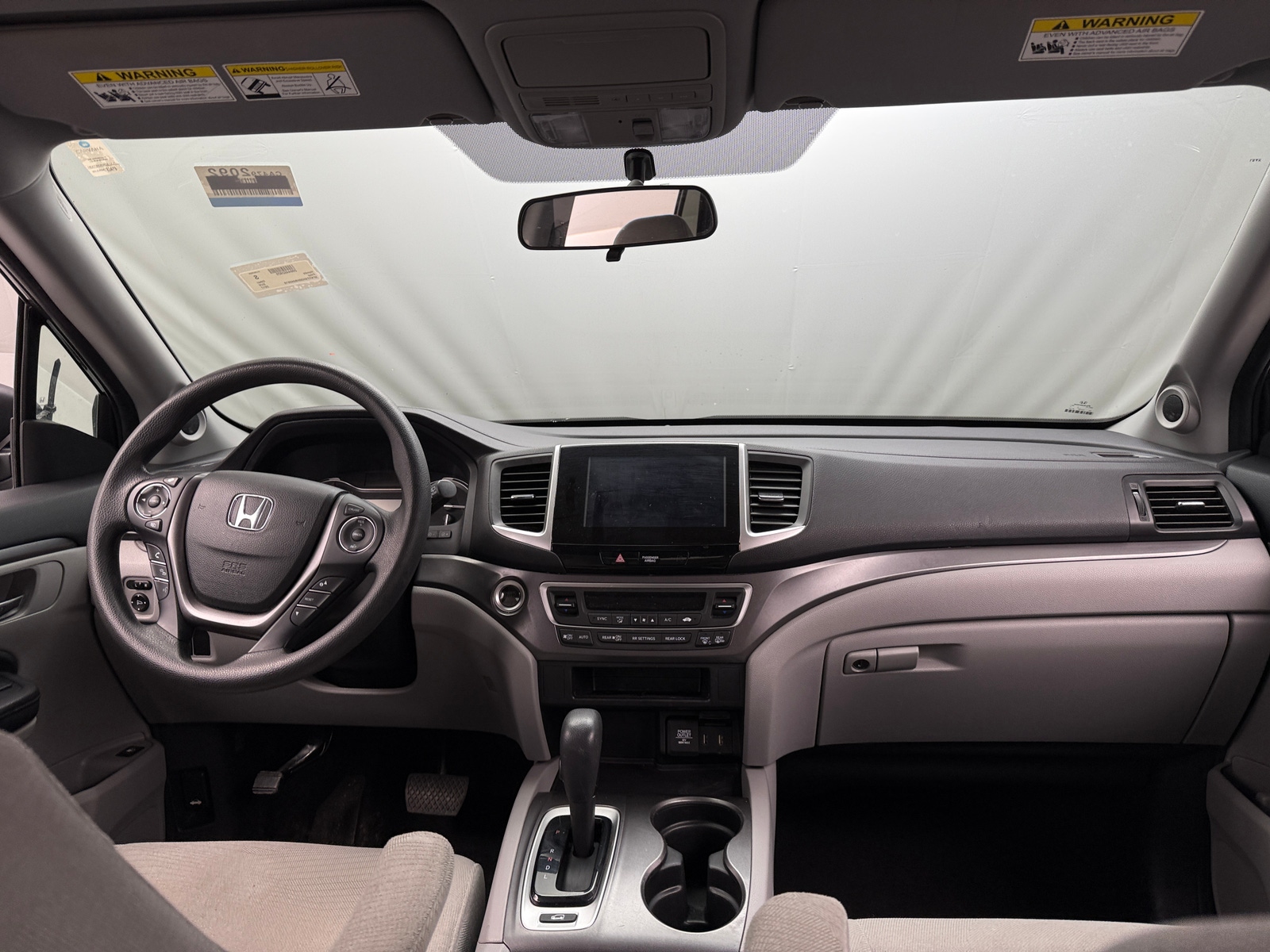 Thumbnail: 2017 Honda Pilot - 3