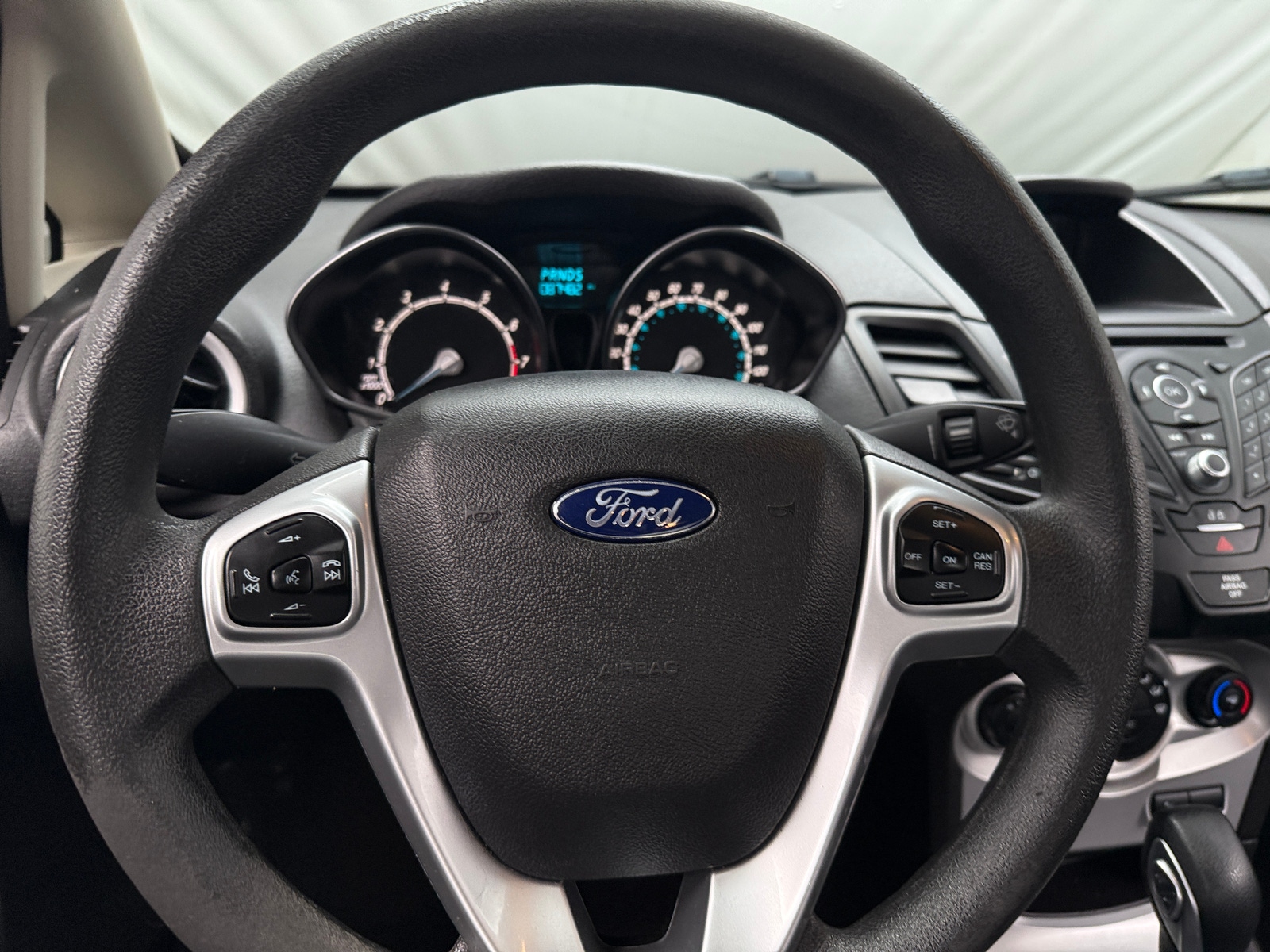 Thumbnail: 2017 Ford Fiesta - 5