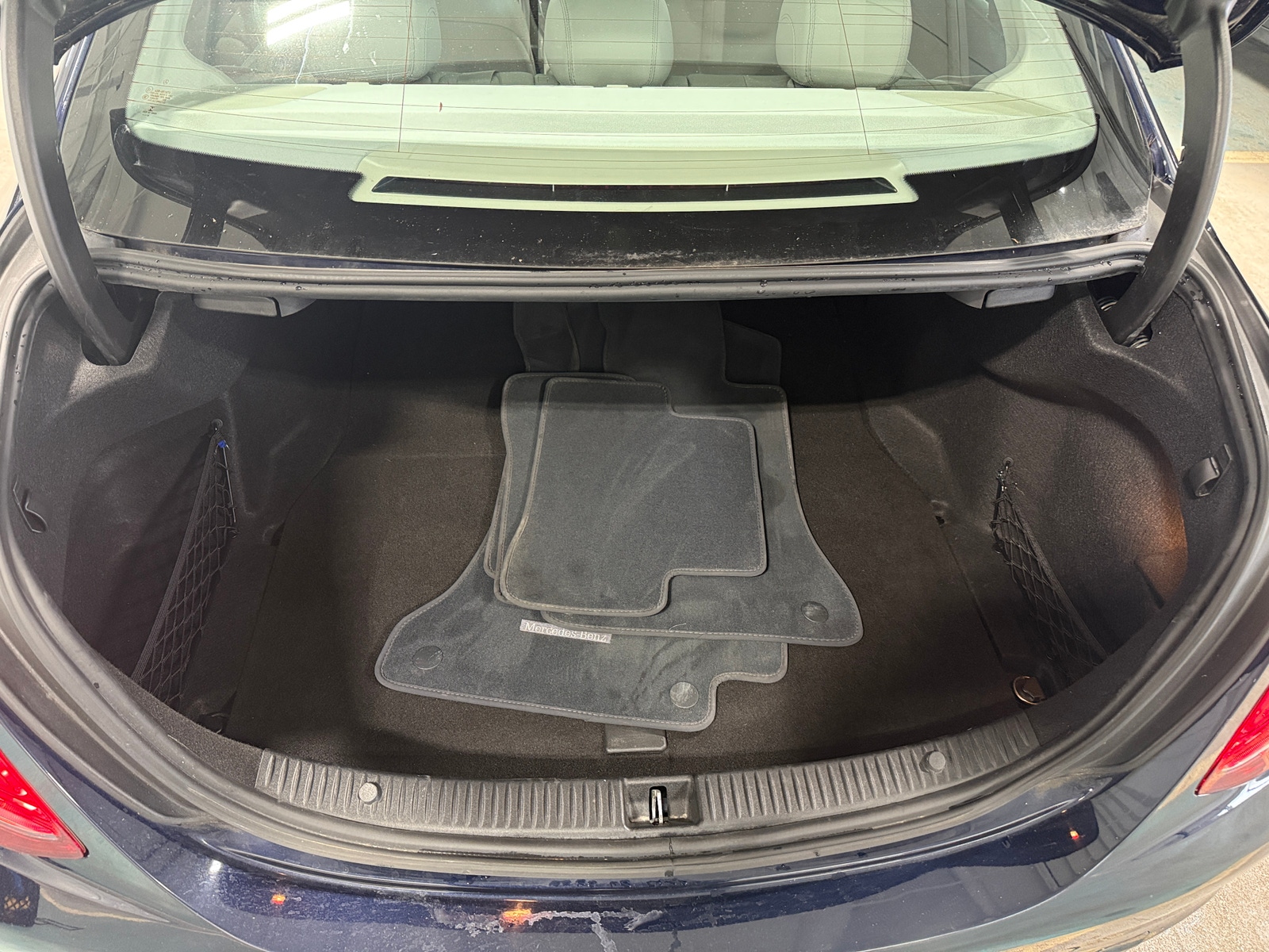 Thumbnail: 2016 Mercedes-Benz C-Class - 6