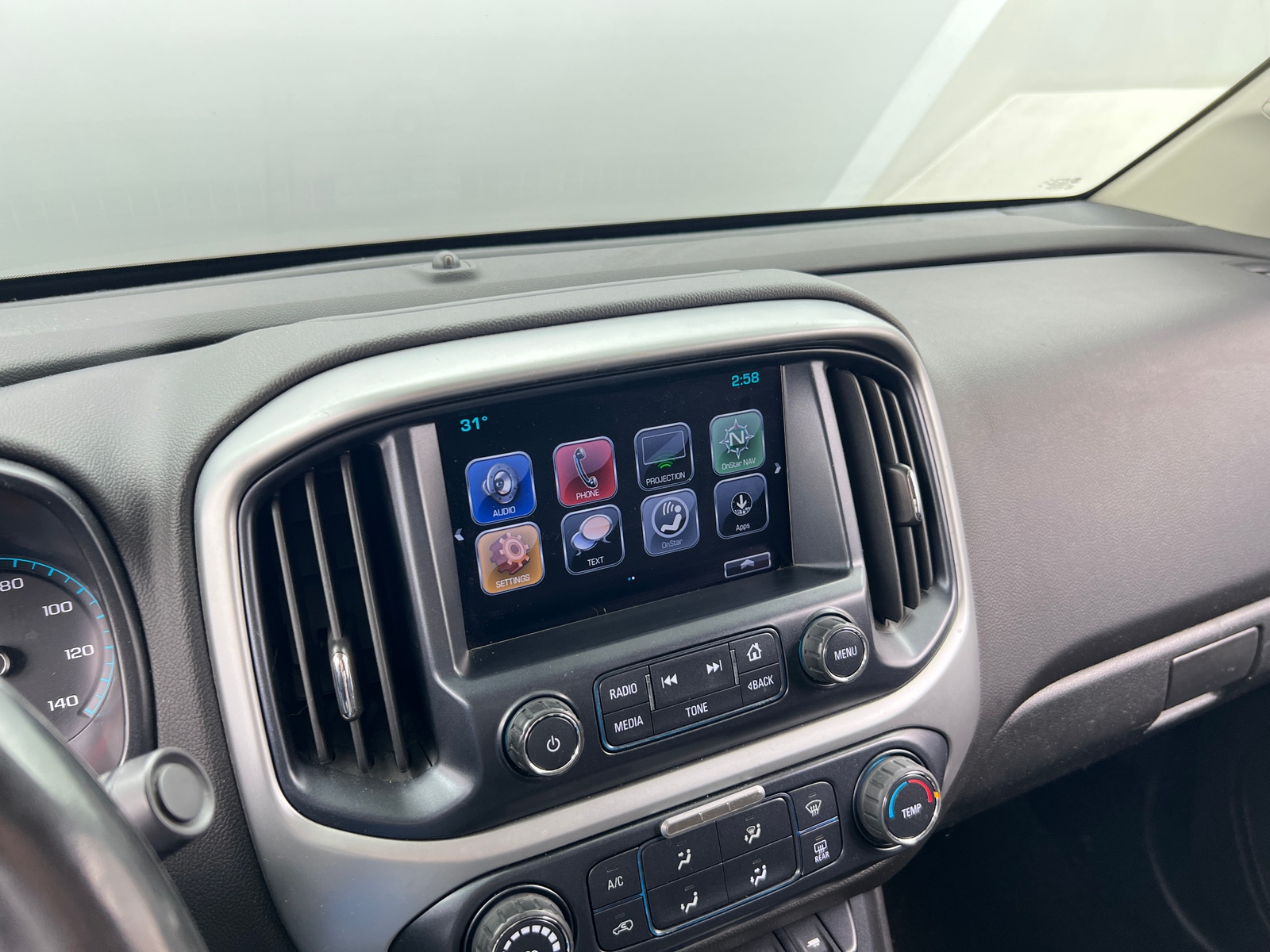 Thumbnail: 2017 Chevrolet Colorado - 4