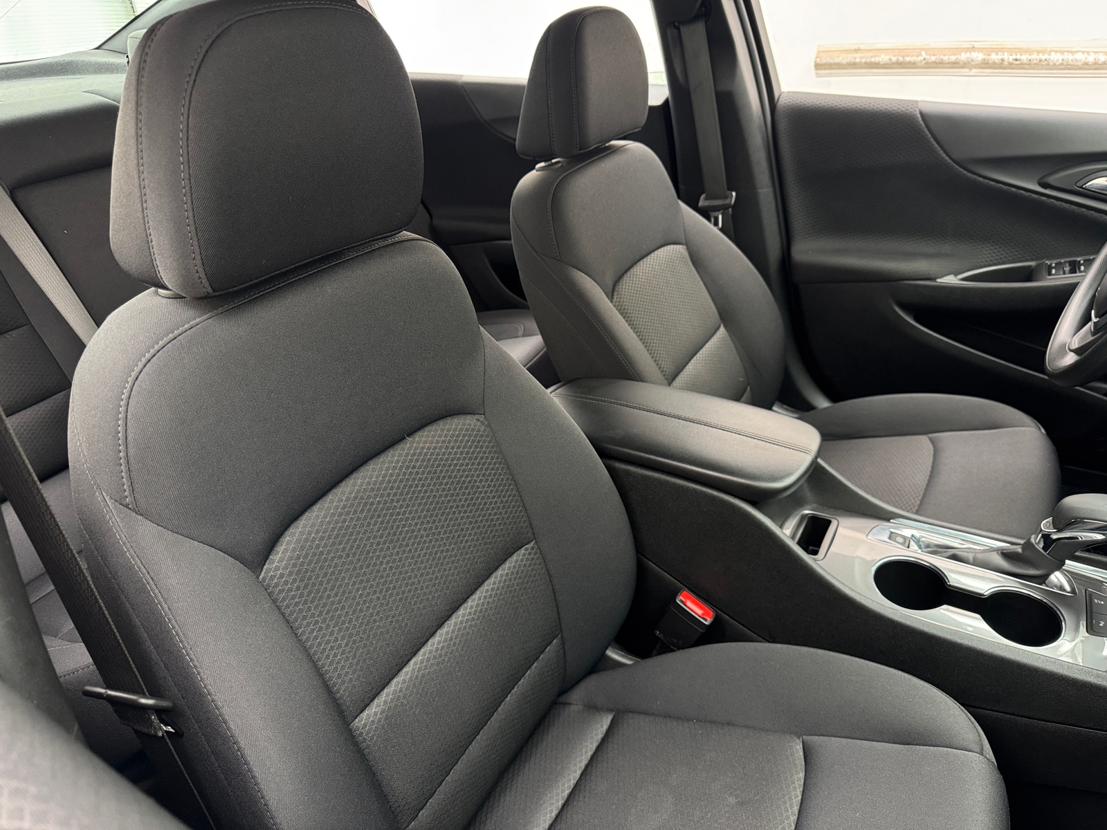 Thumbnail: 2025 Chevrolet Malibu - 2