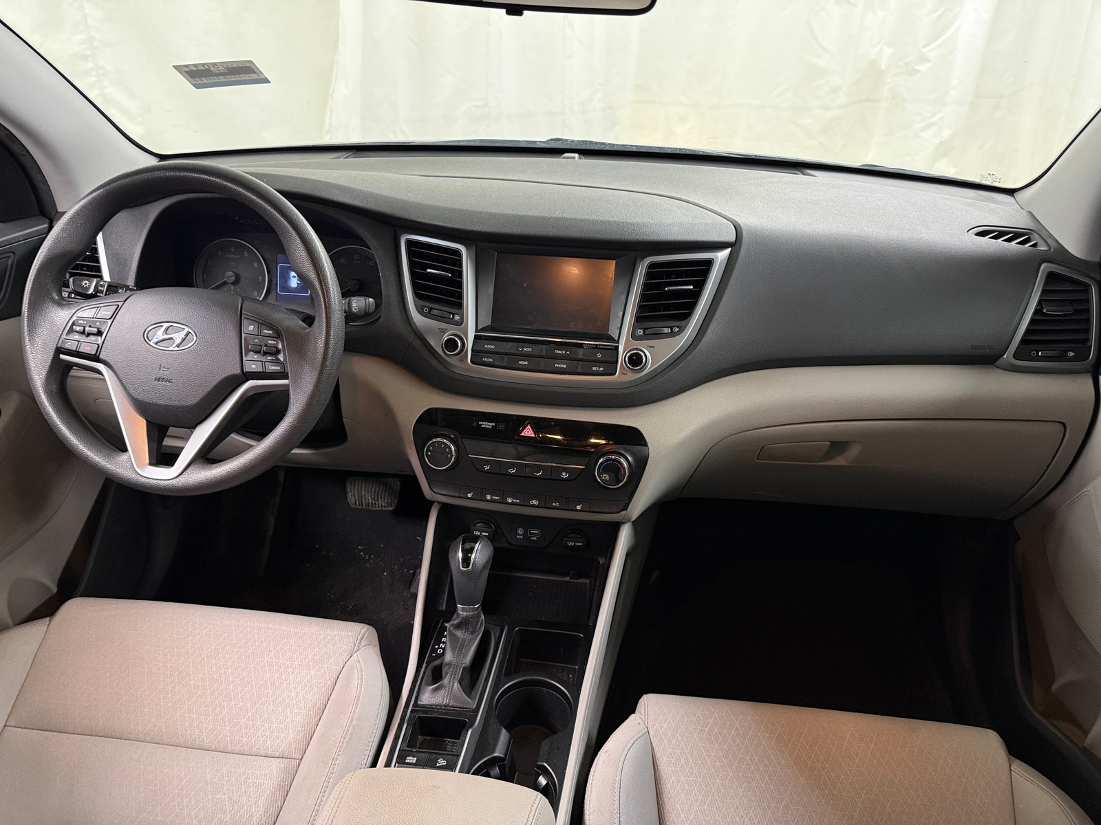 Thumbnail: 2018 Hyundai Tucson - 3