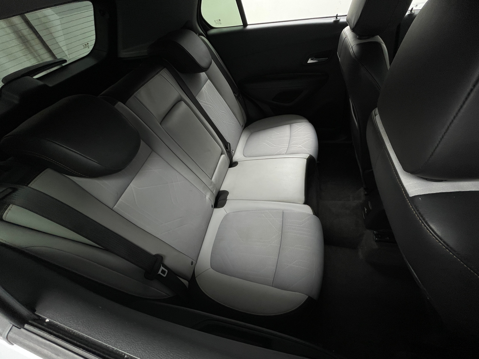 Thumbnail: 2021 Chevrolet Trax - 6