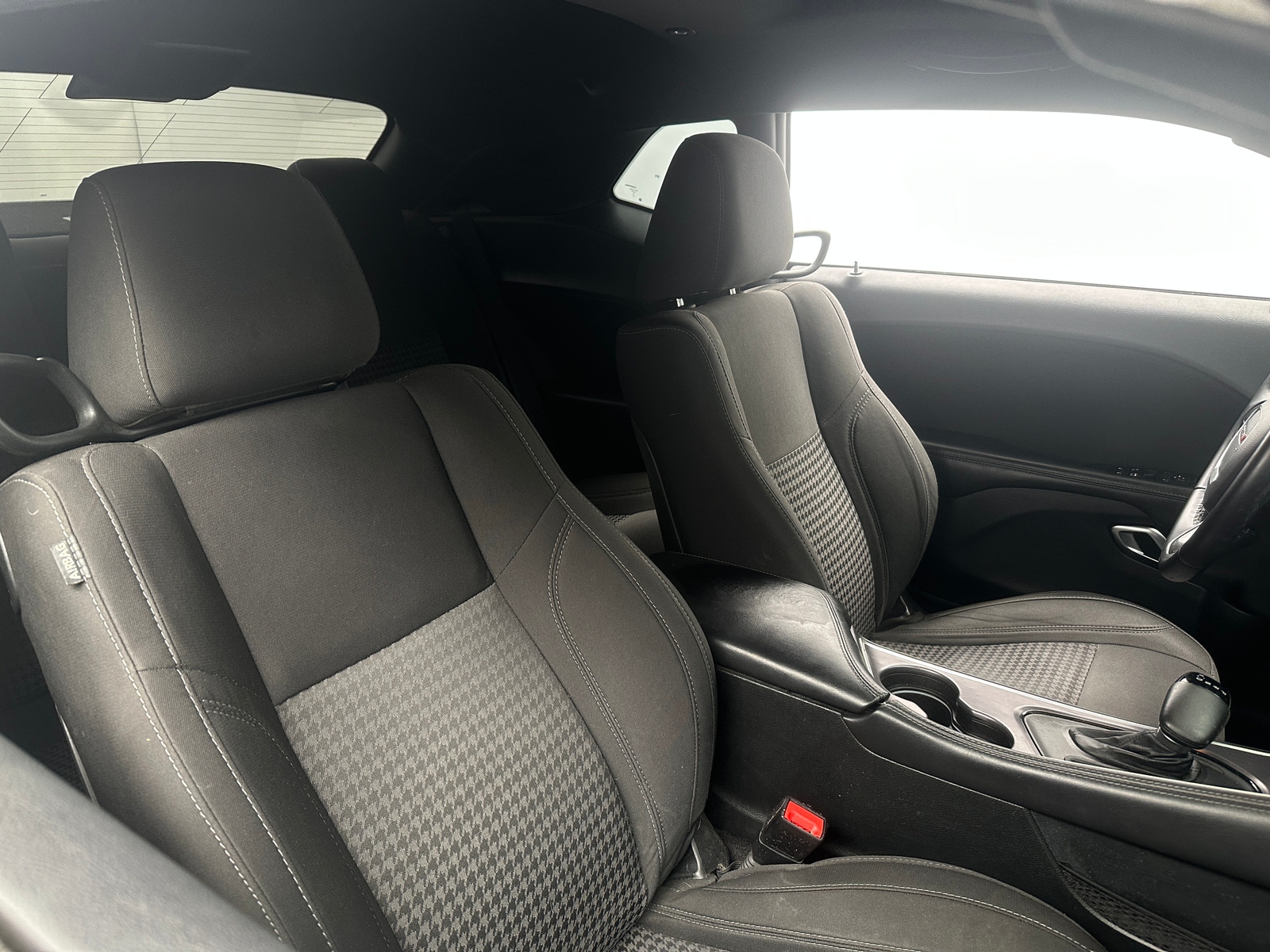 Thumbnail: 2017 Dodge Challenger - 2