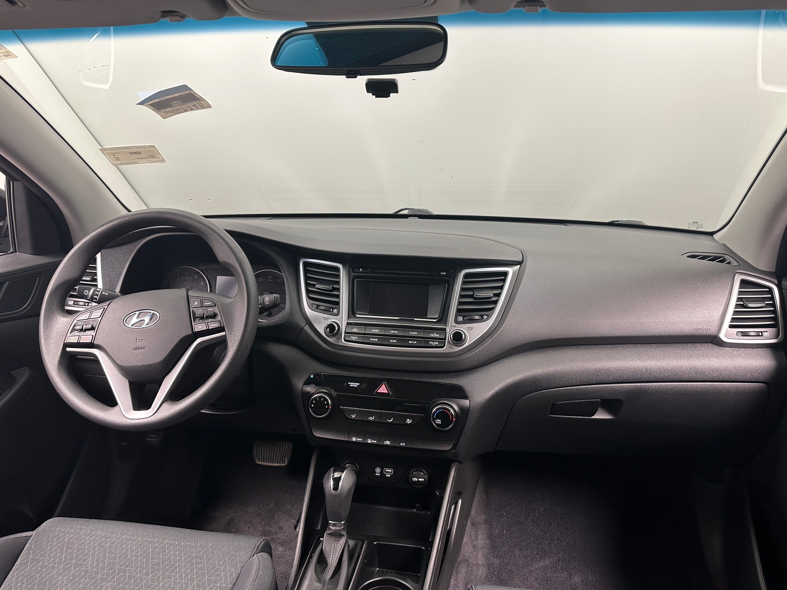 Thumbnail: 2018 Hyundai Tucson - 3