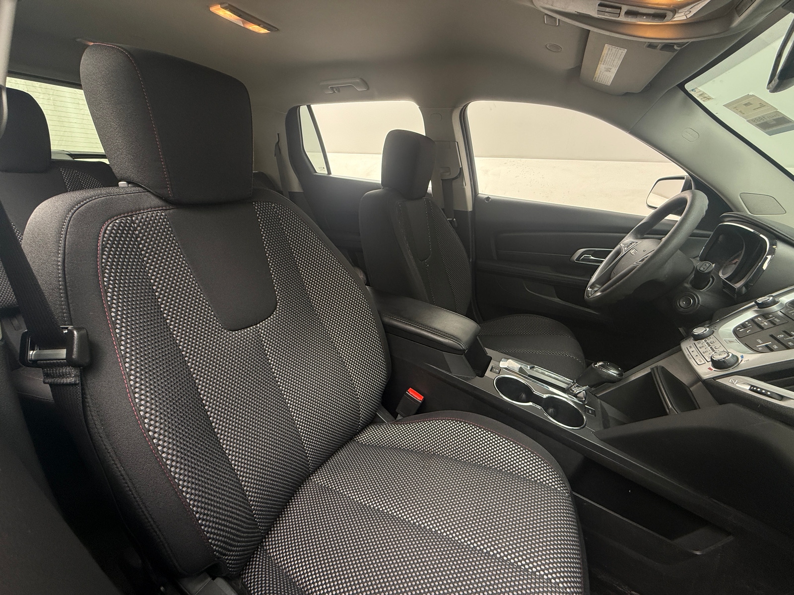 Thumbnail: 2017 GMC Terrain - 2