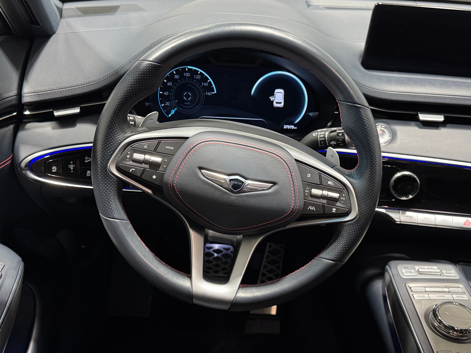 Thumbnail: 2023 Genesis GV70 - 4