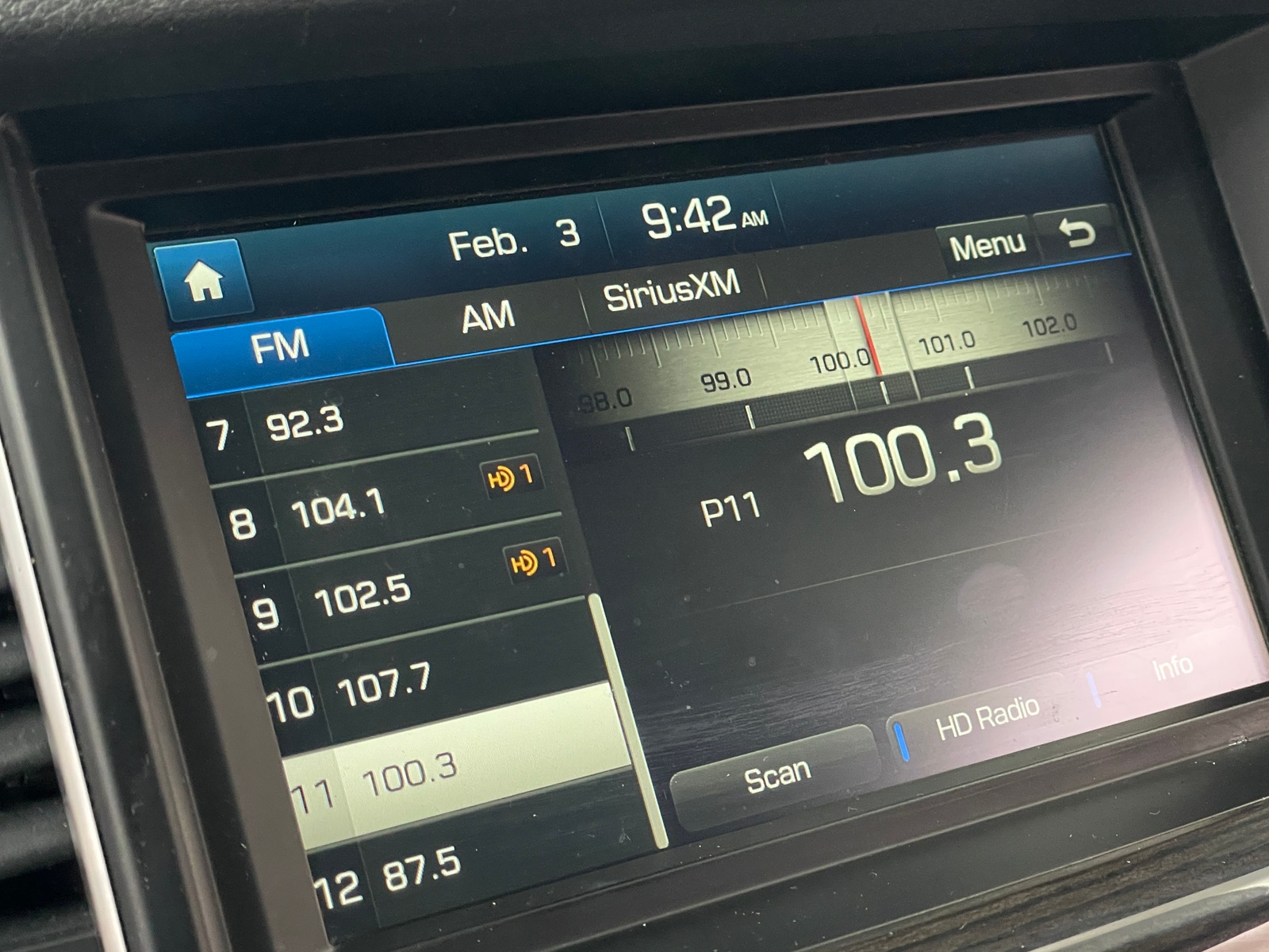 Thumbnail: 2016 Hyundai Genesis - 3