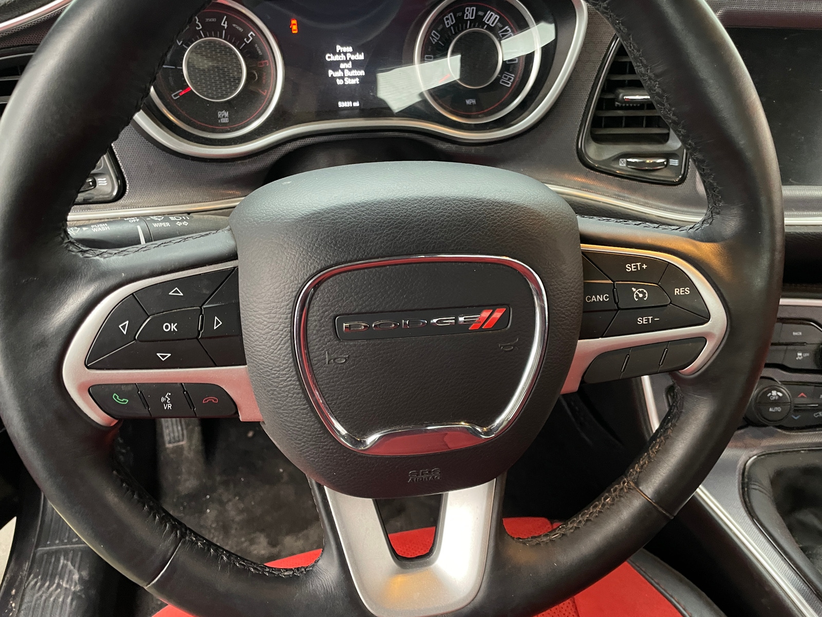 Thumbnail: 2015 Dodge Challenger - 3