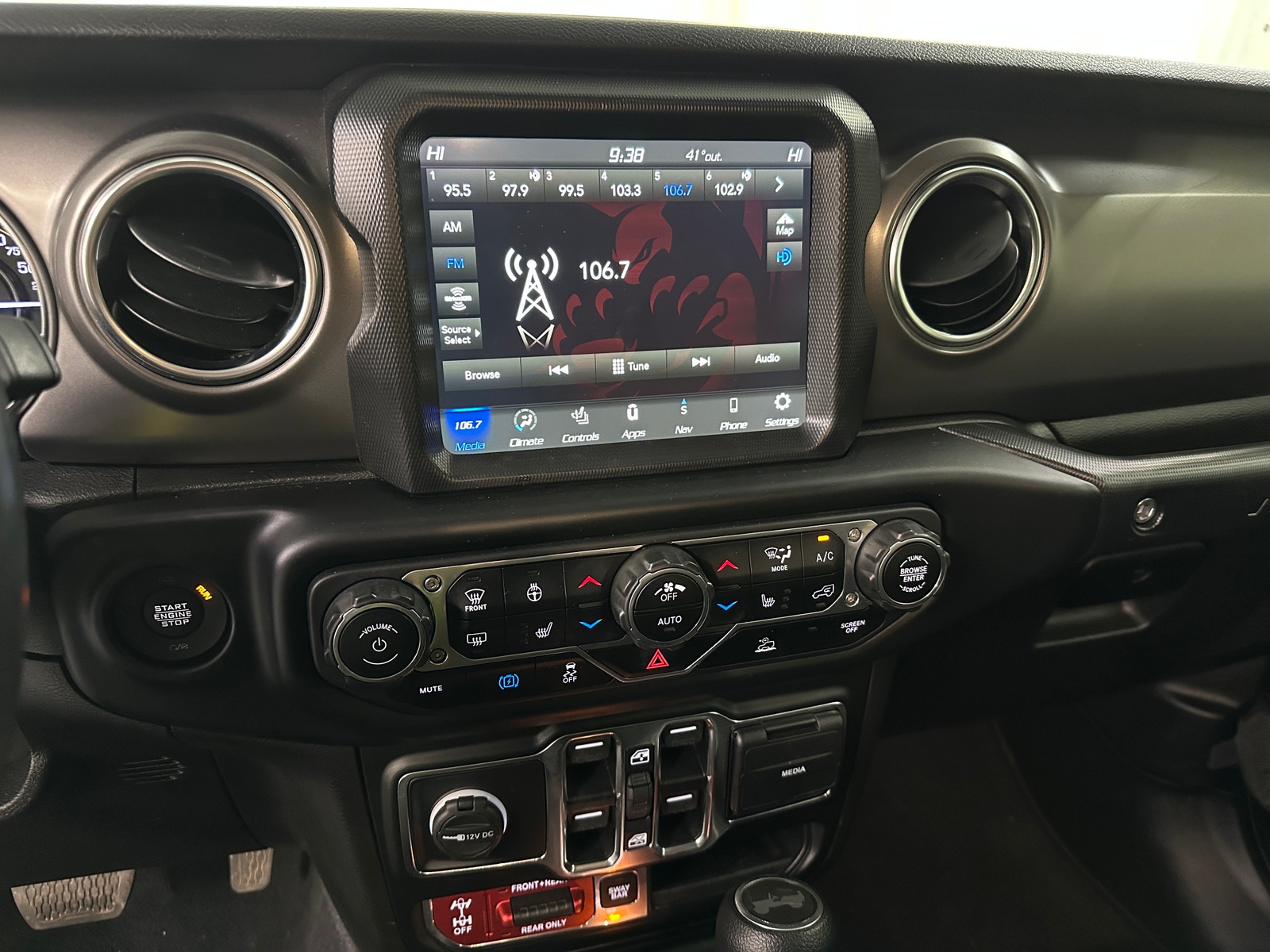 Thumbnail: 2021 Jeep Wrangler - 4