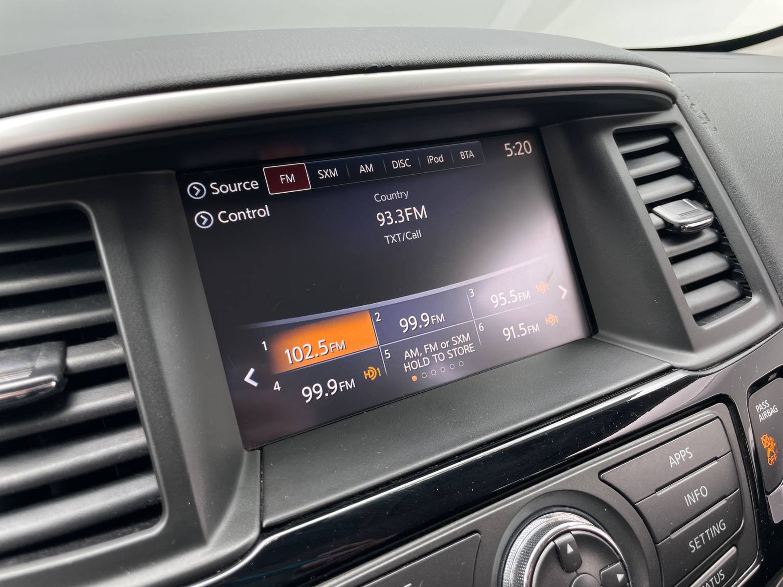 Thumbnail: 2020 Nissan Pathfinder - 4