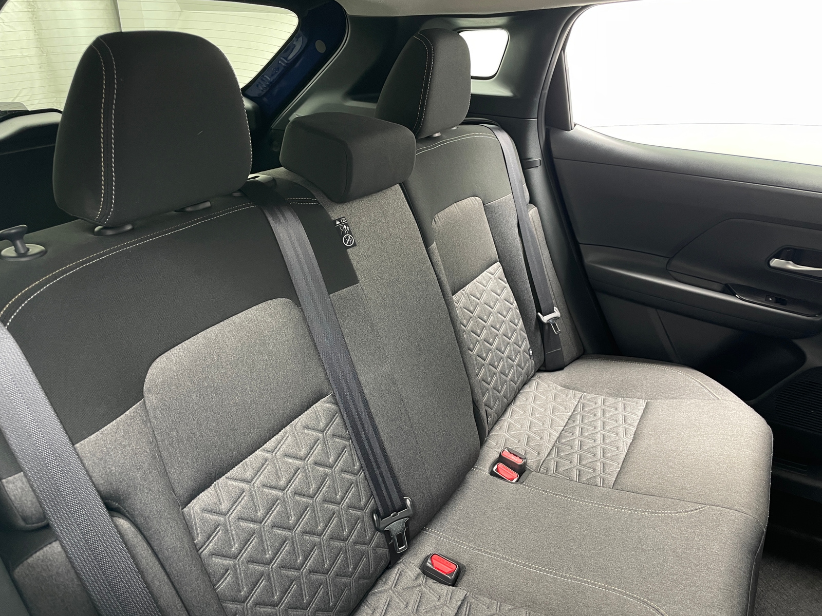 Thumbnail: 2025 Nissan Kicks - 6