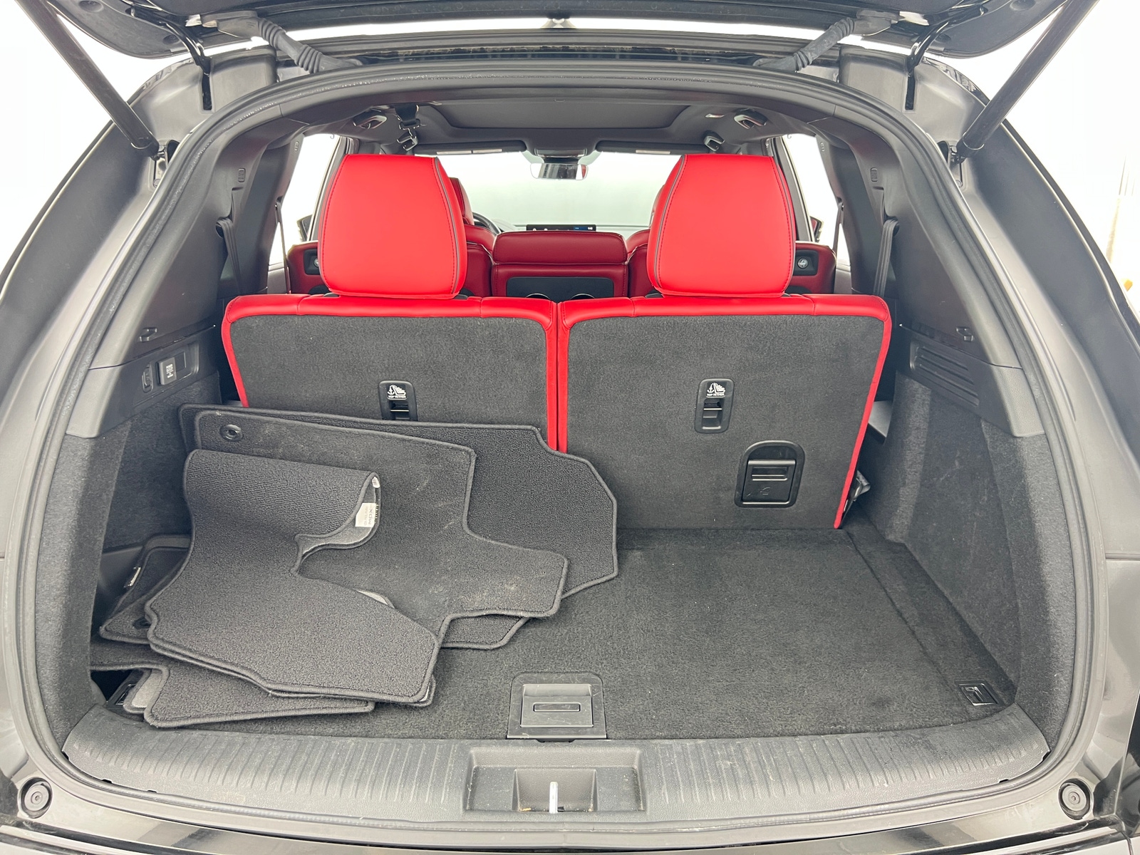 Thumbnail: 2023 Acura MDX - 6