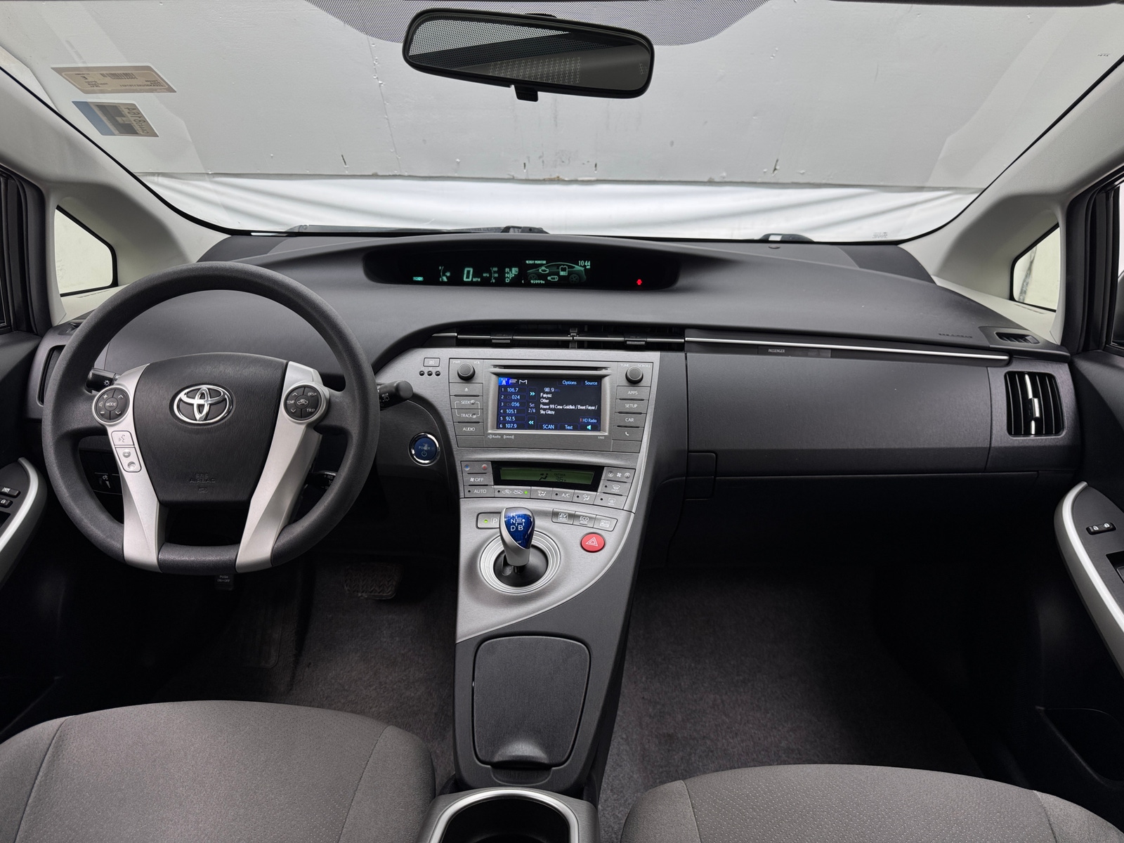 Thumbnail: 2014 Toyota Prius - 3