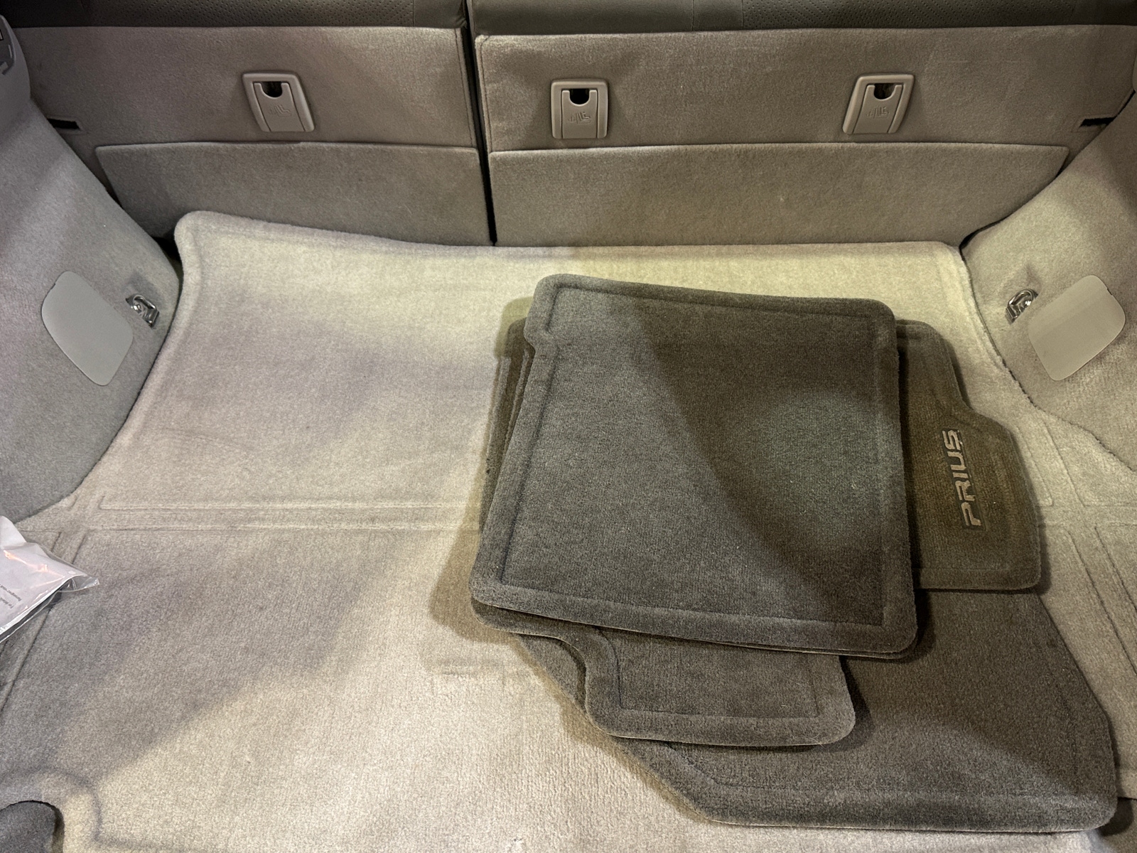 Thumbnail: 2014 Toyota Prius - 7