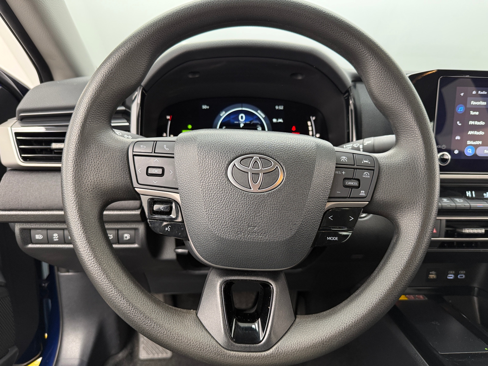 Thumbnail: 2025 Toyota Camry - 5