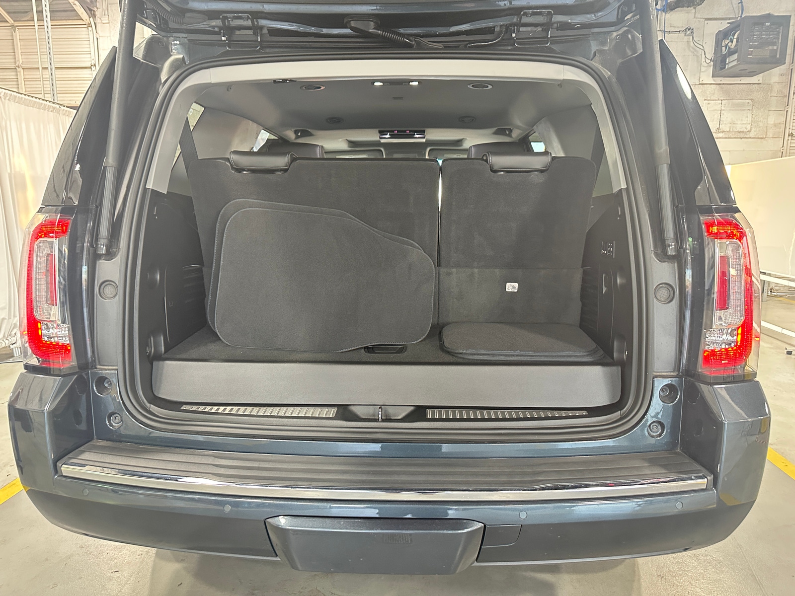 Thumbnail: 2020 GMC Yukon - 6