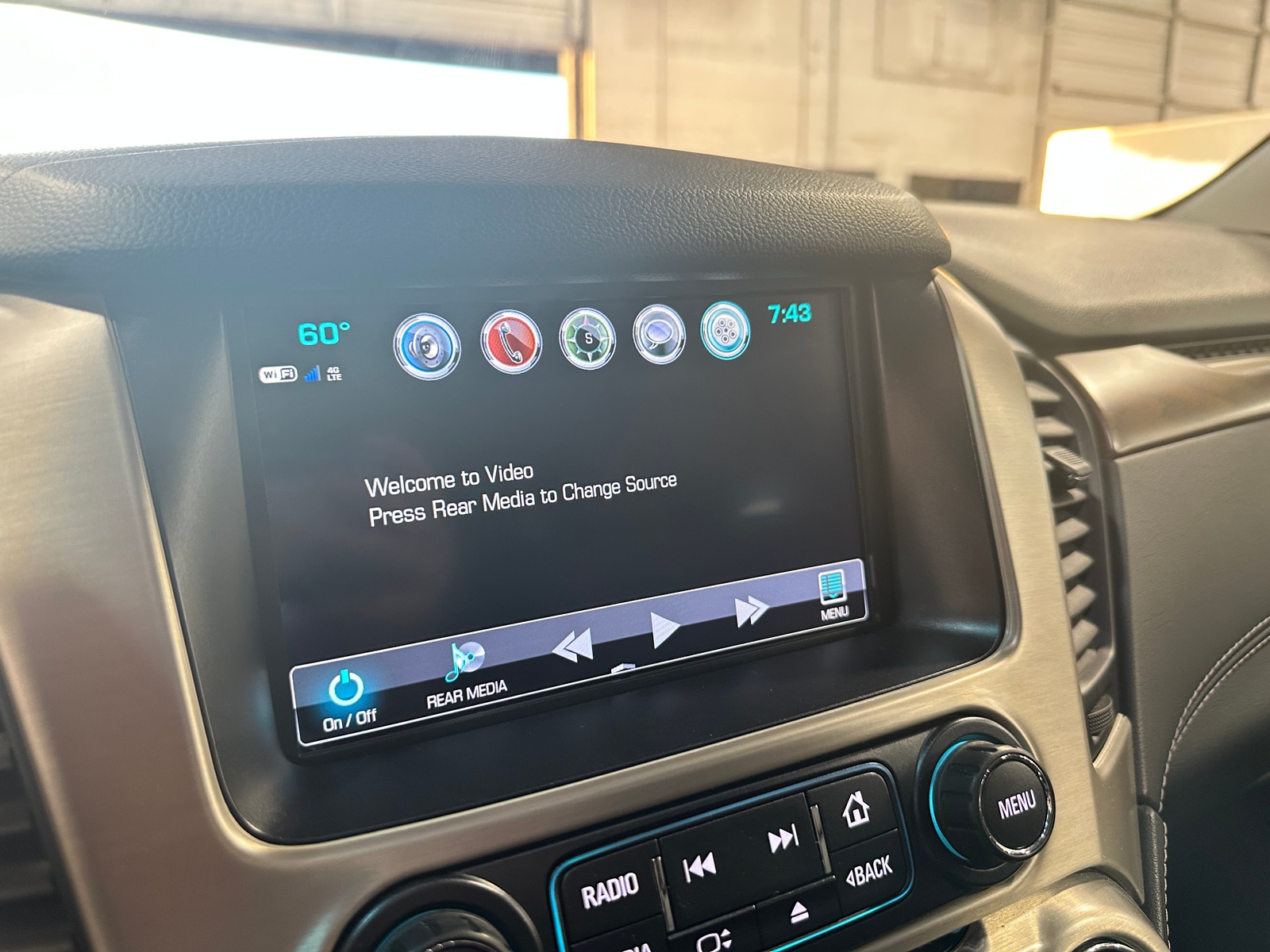 Thumbnail: 2020 GMC Yukon - 3