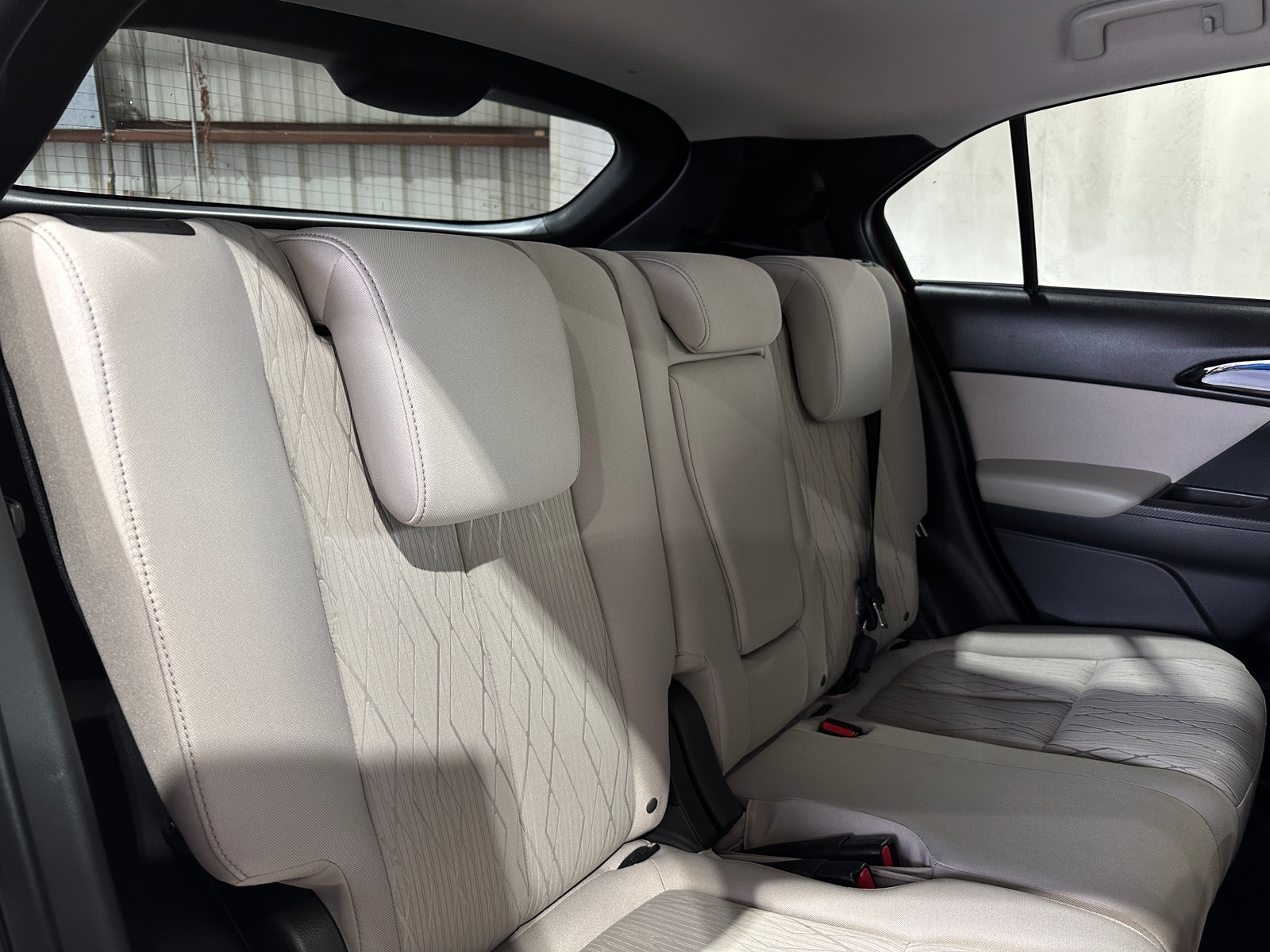 Thumbnail: 2018 Mitsubishi Eclipse Cross - 6