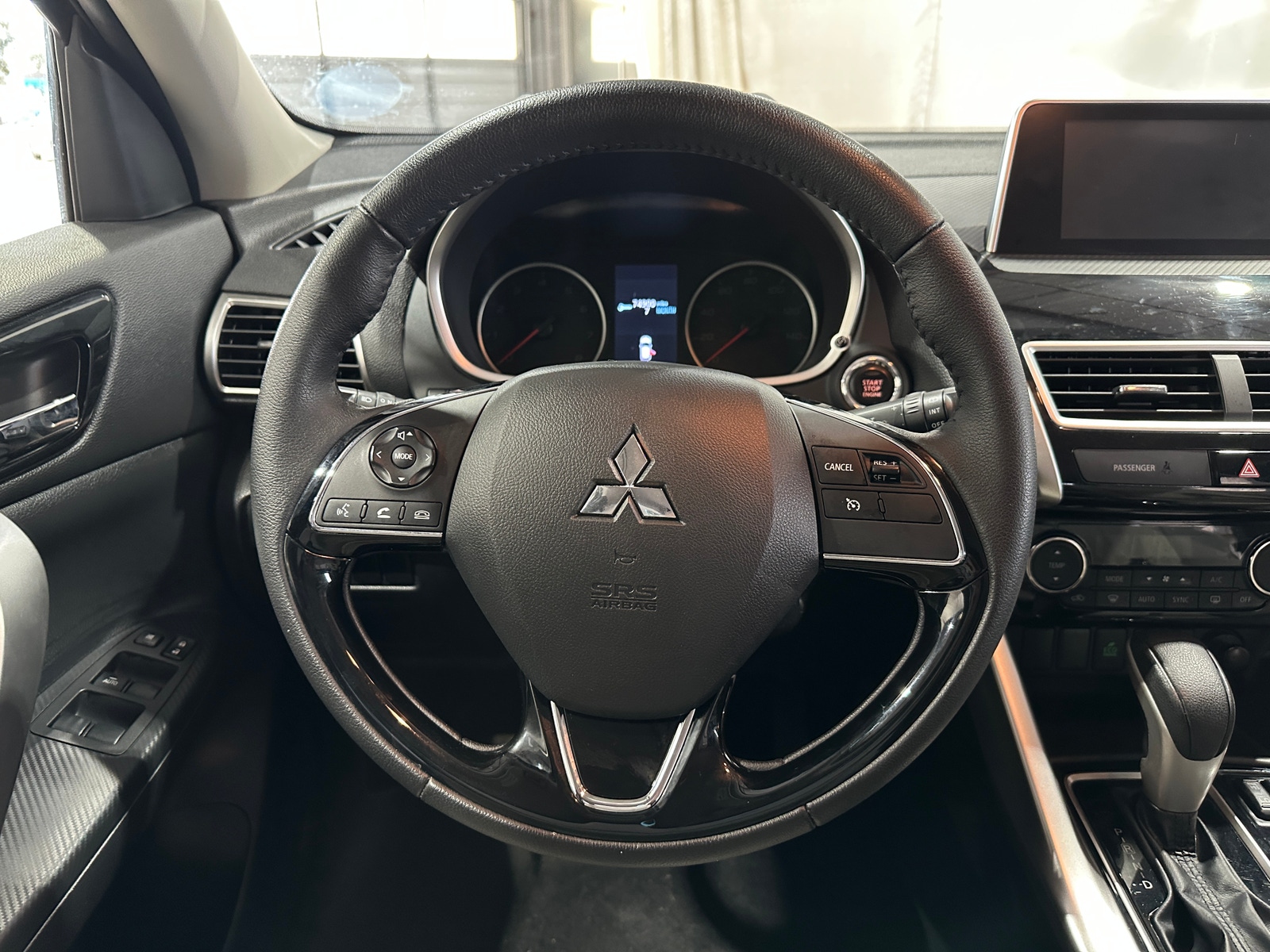 Thumbnail: 2018 Mitsubishi Eclipse Cross - 5