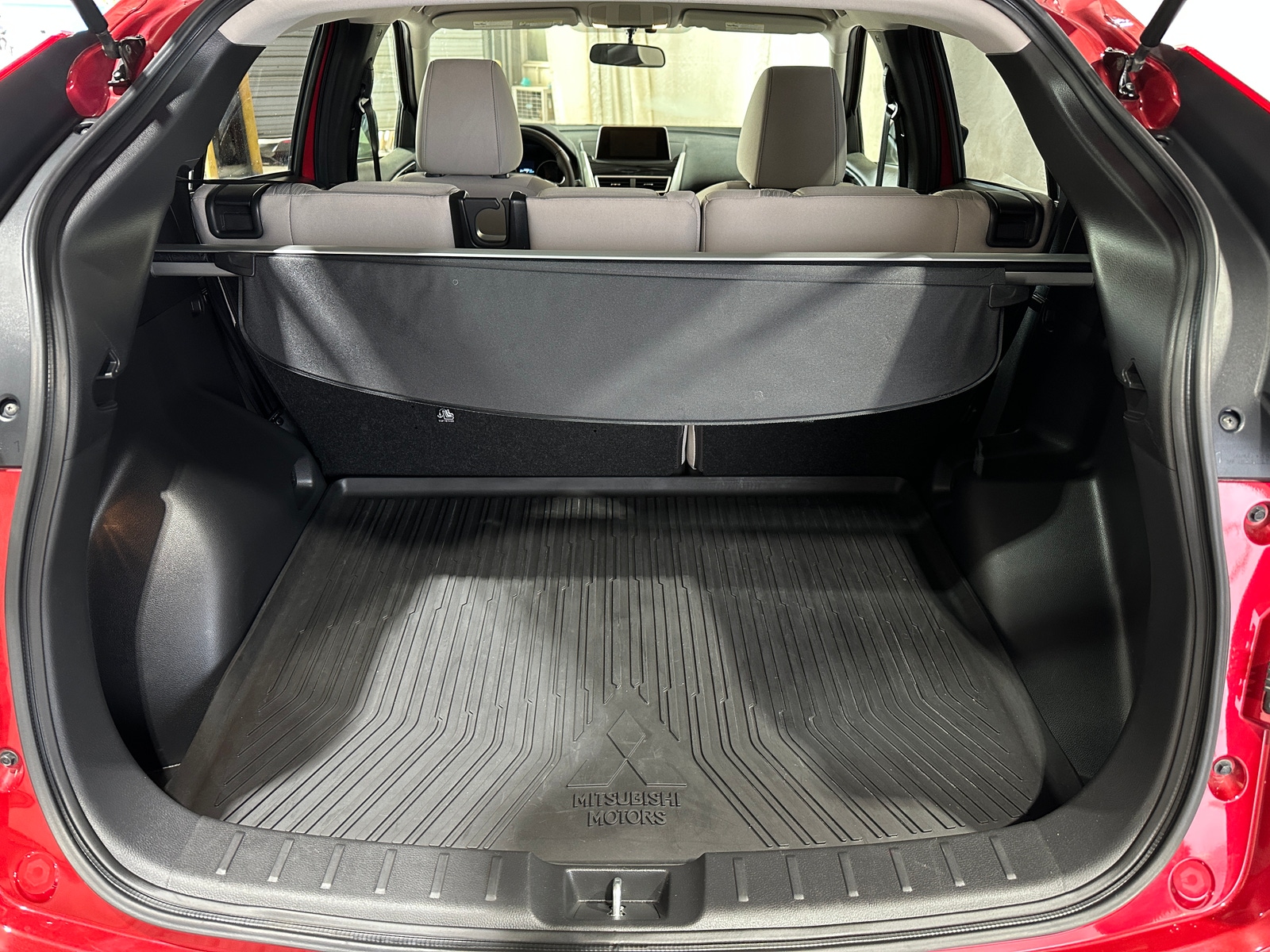 Thumbnail: 2018 Mitsubishi Eclipse Cross - 7