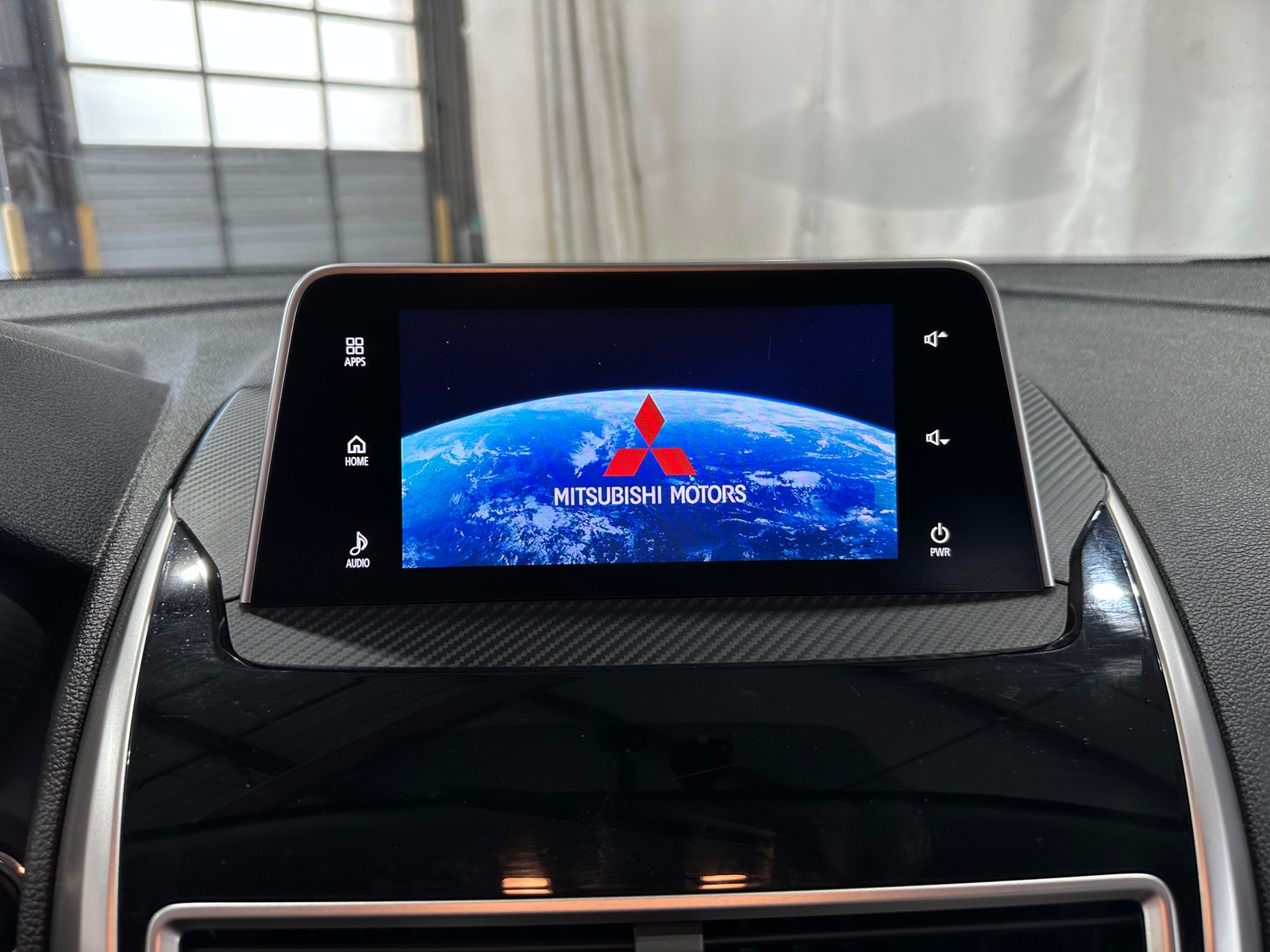 Thumbnail: 2018 Mitsubishi Eclipse Cross - 4