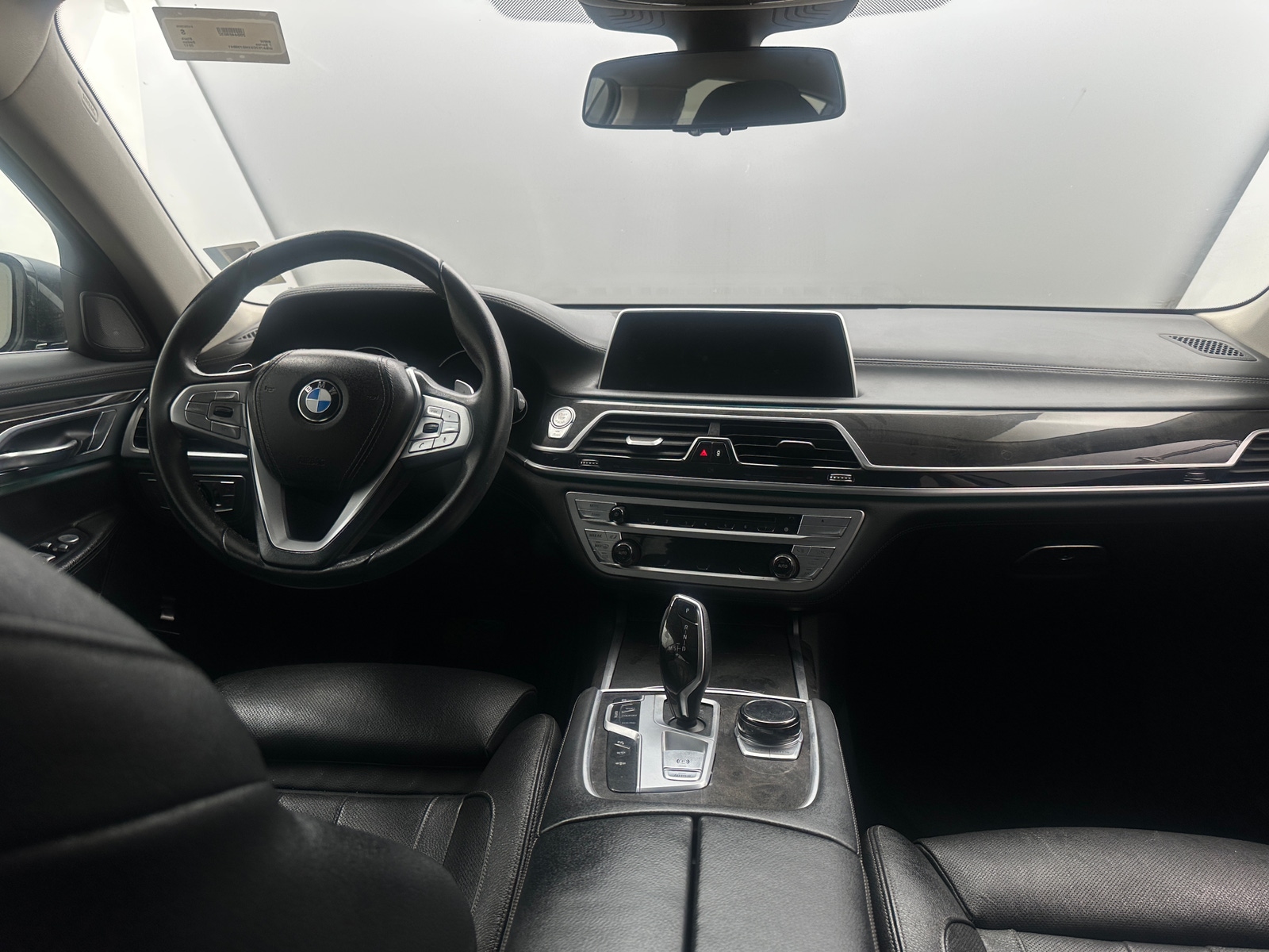 Thumbnail: 2017 BMW 7 Series - 2