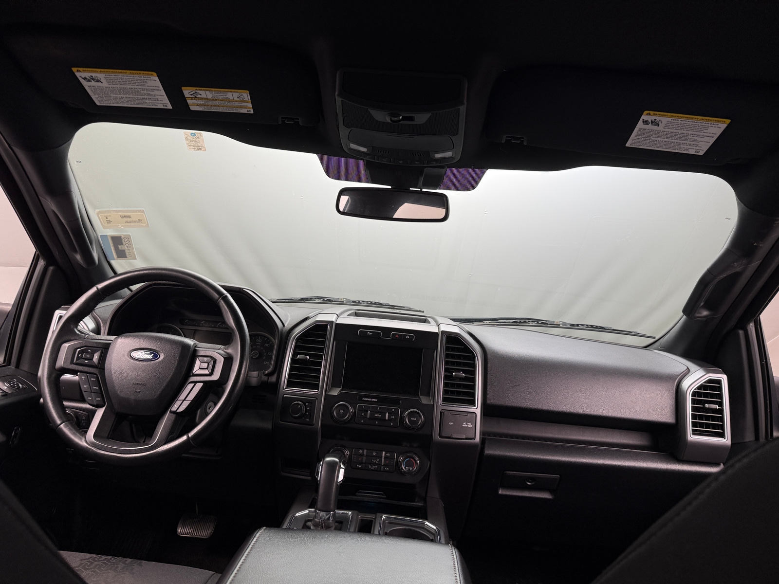 Thumbnail: 2020 Ford Econoline - 3