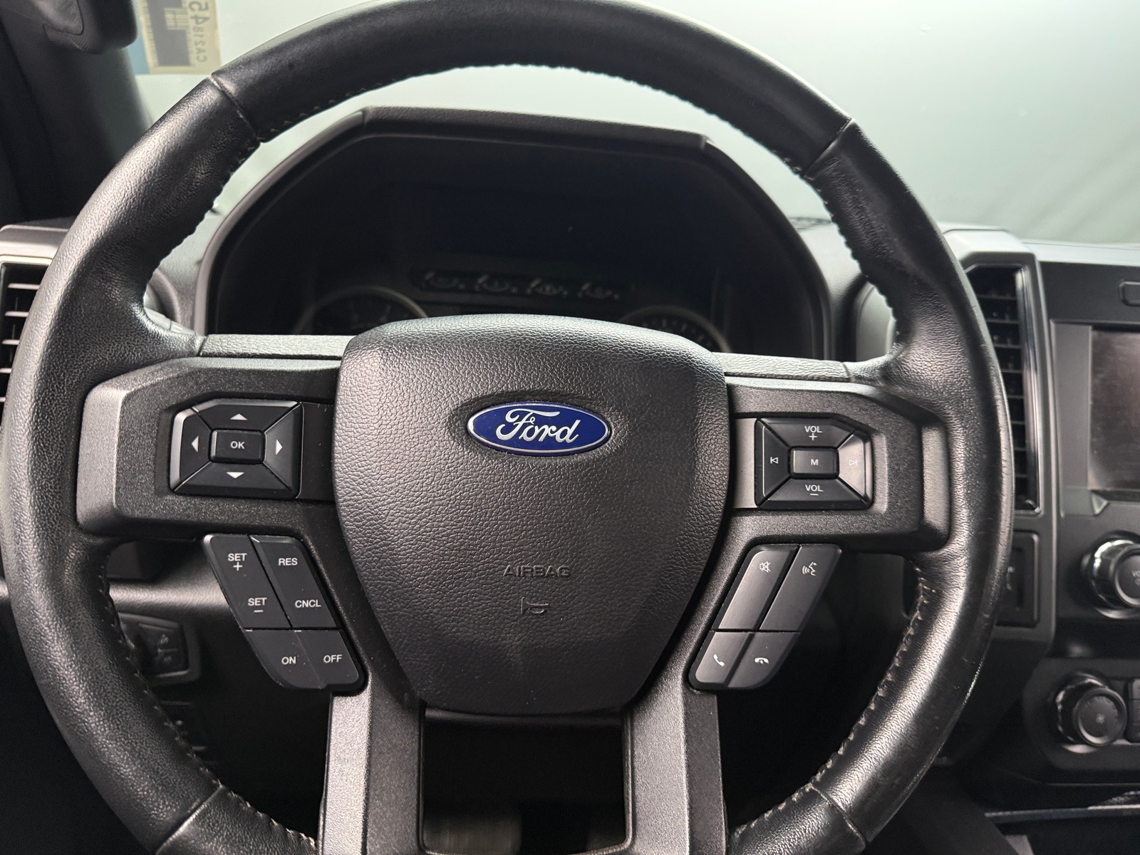 Thumbnail: 2020 Ford Econoline - 5