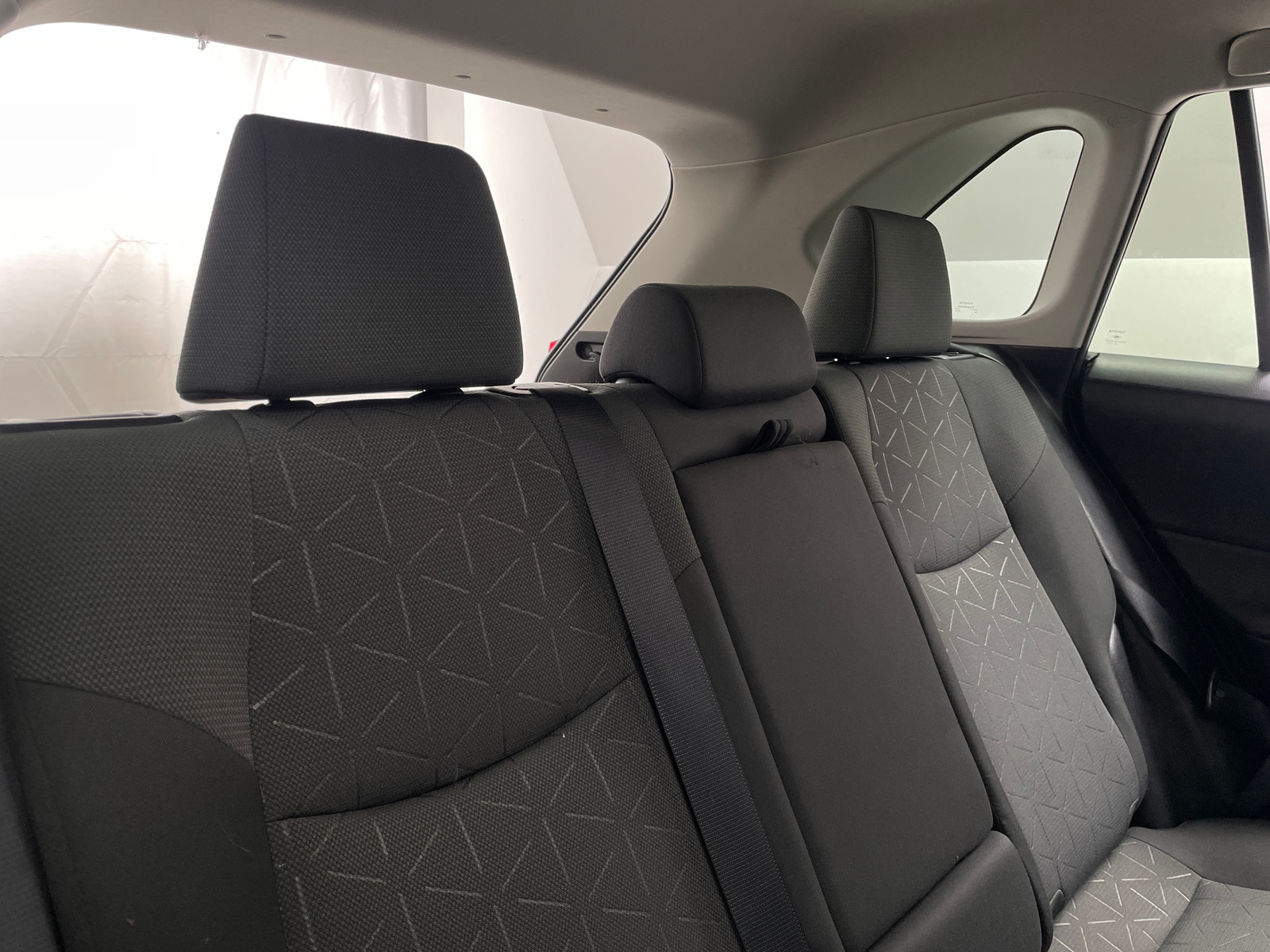 Thumbnail: 2022 Toyota RAV4 - 6