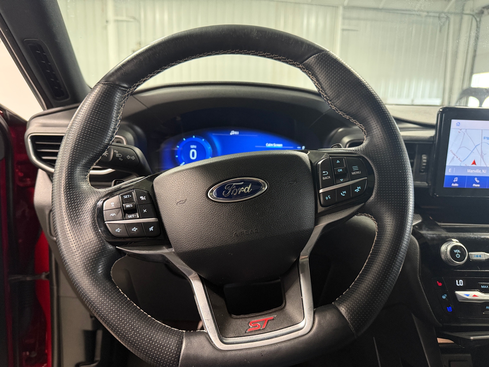 Thumbnail: 2021 Ford Explorer - 4